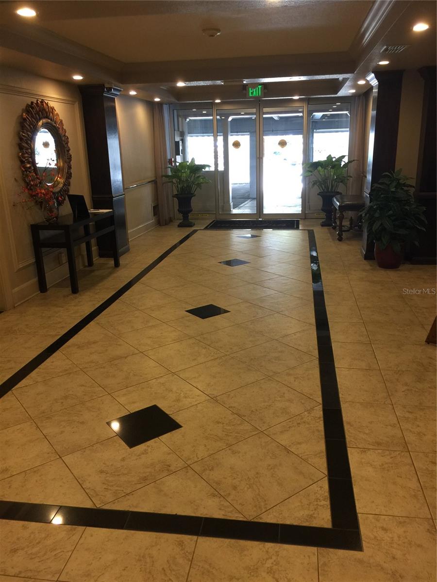 GULFSTREAM TOWERS - Residential Lease