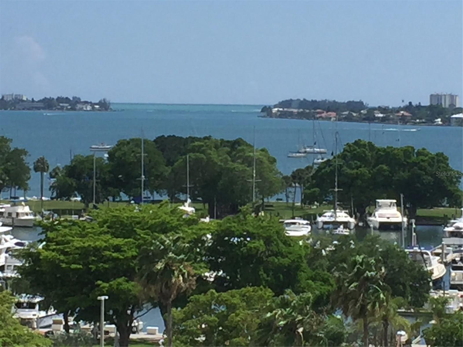 GULFSTREAM TOWERS - Residential Lease