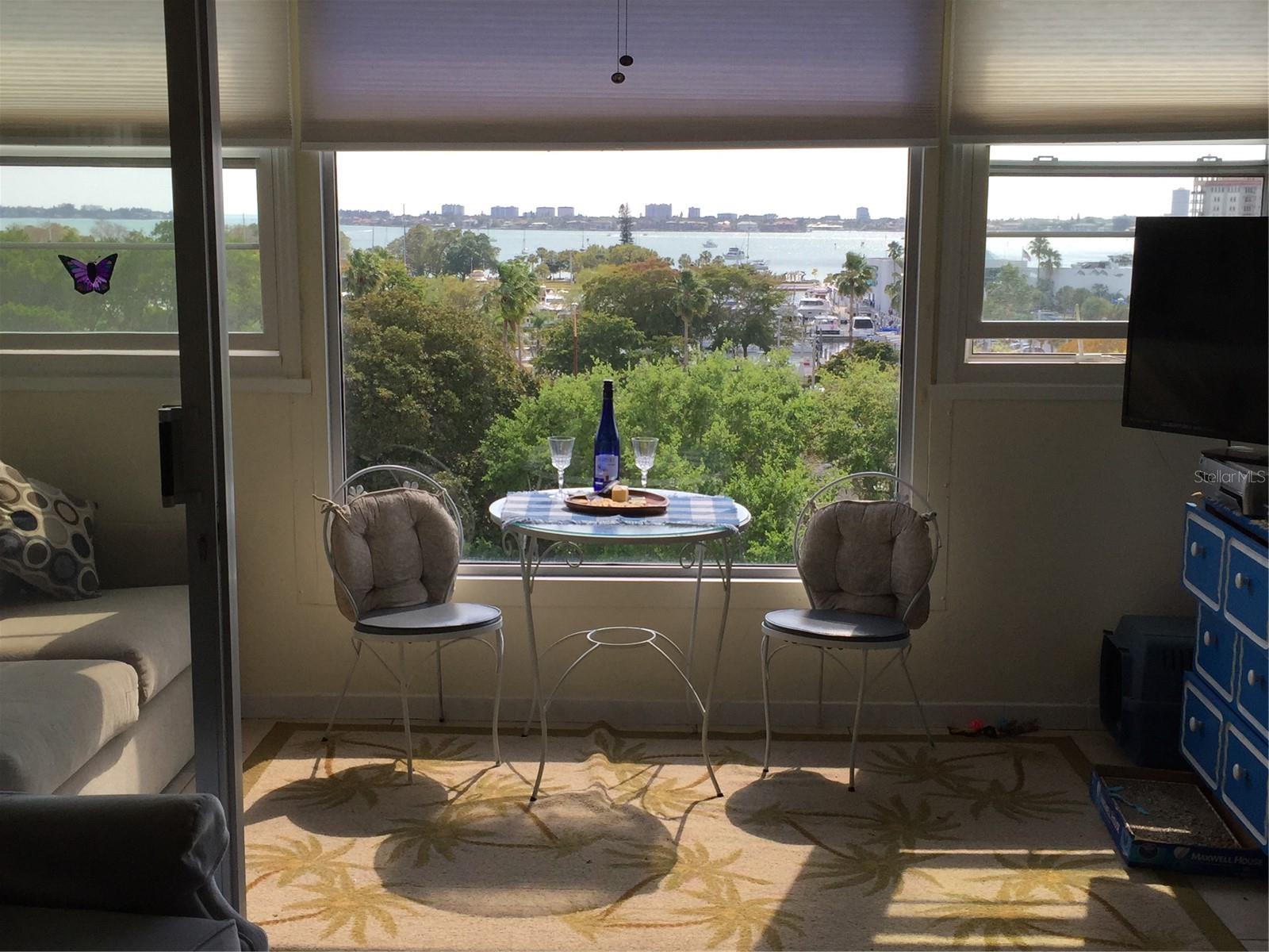 GULFSTREAM TOWERS - Residential Lease