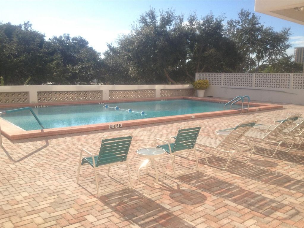 Photo of 33 S Gulfstream Avenue #704A, Sarasota, FL 34236 (MLS # A4676516)