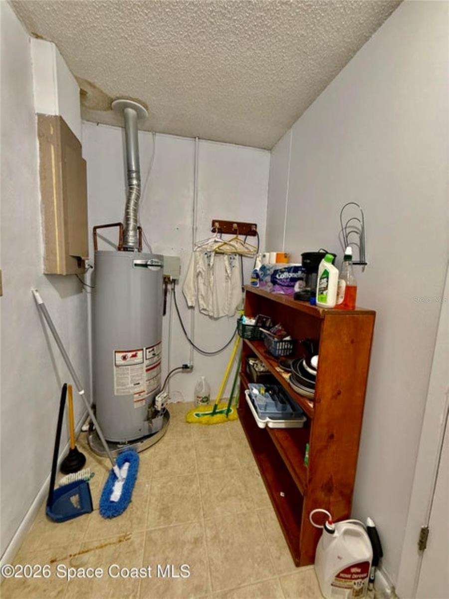 SHERWOOD ESTATES - Residential