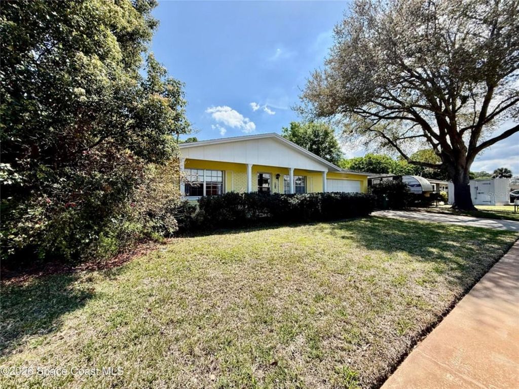 Photo of 121 Maplewood Drive, Titusville, FL 32796 (MLS # O6395839)