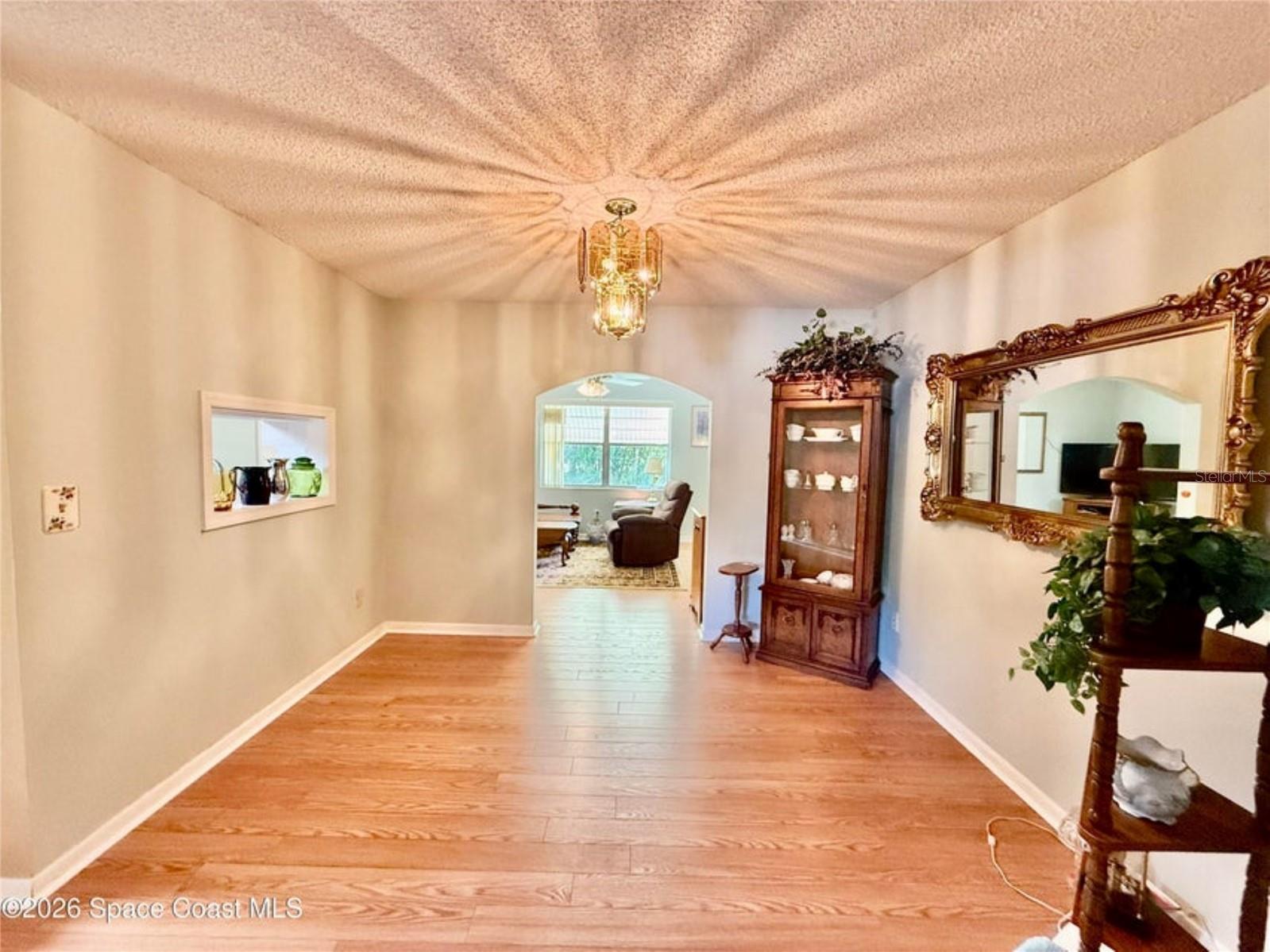 SHERWOOD ESTATES - Residential