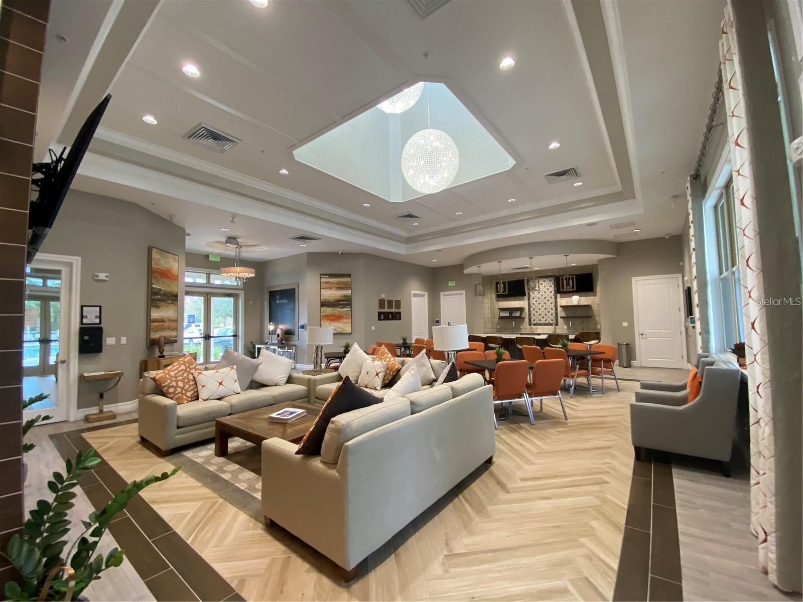 PALMS/SERENOA PH 3 - Residential