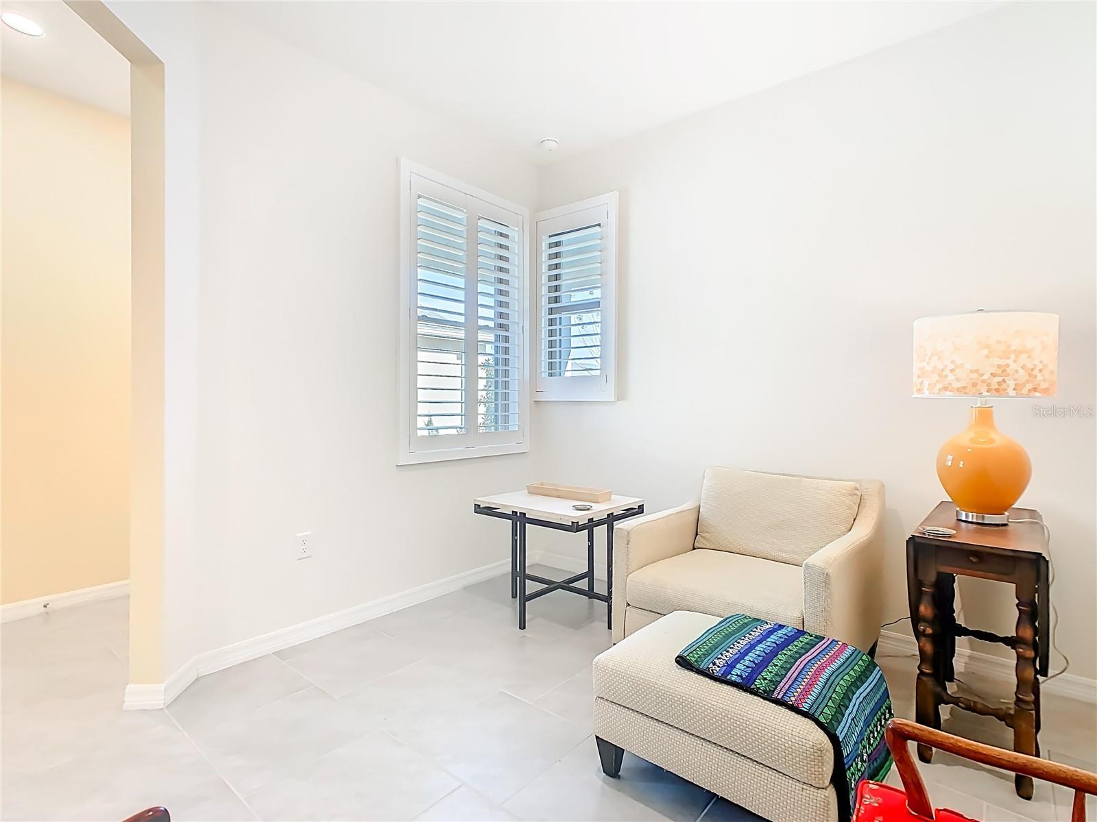 PALMS/SERENOA PH 3 - Residential