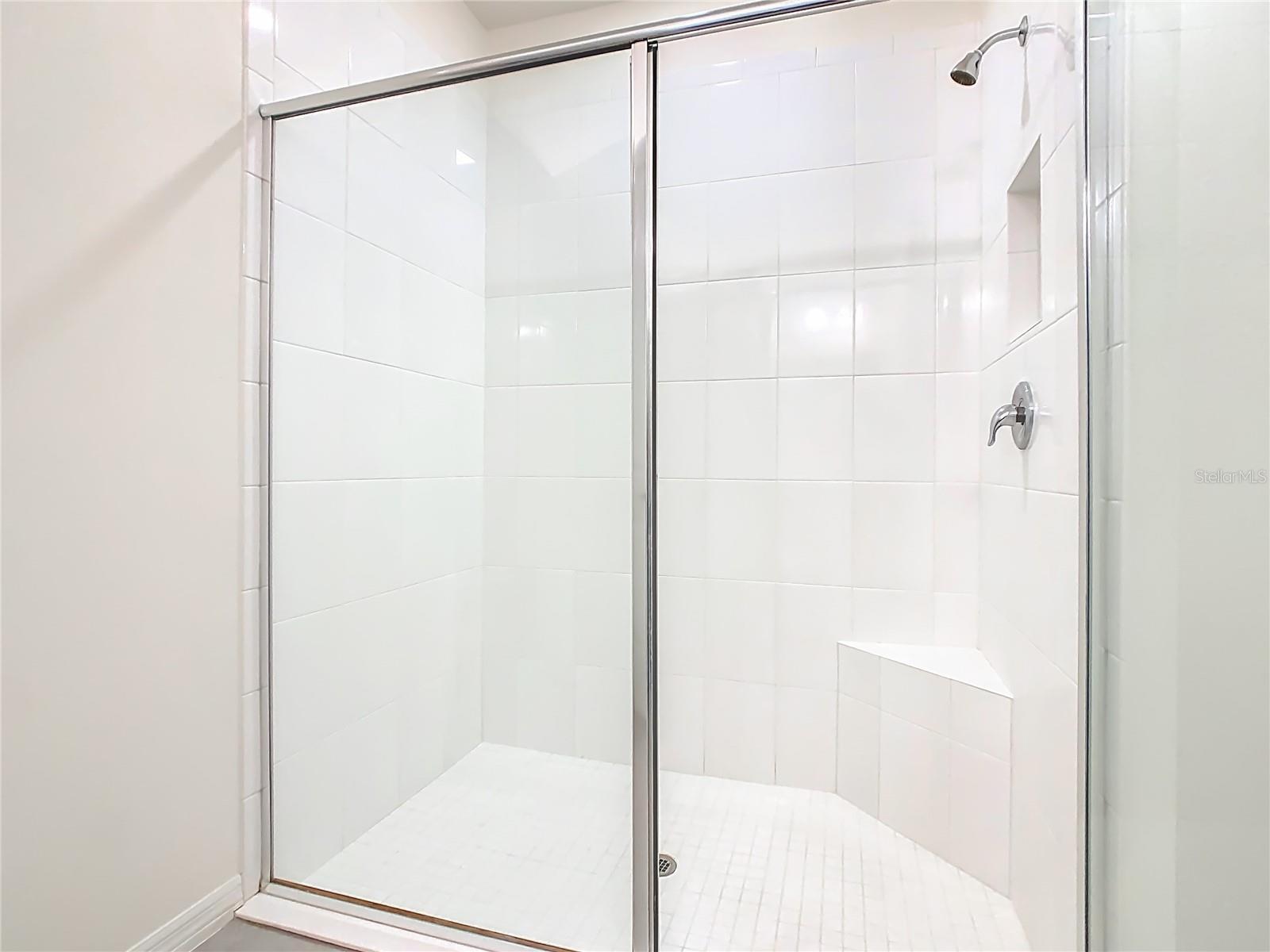 PALMS/SERENOA PH 3 - Residential