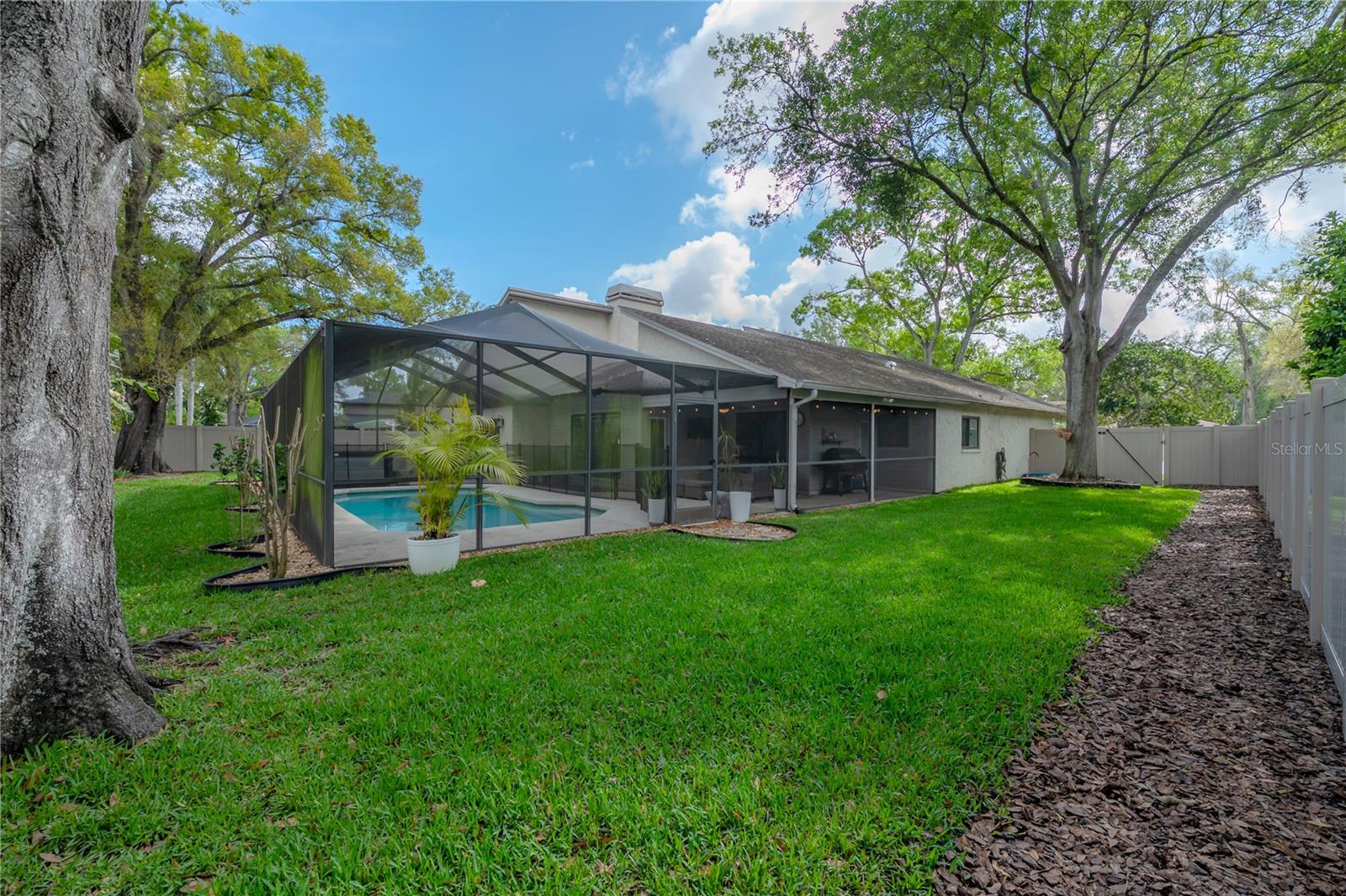 CARROLLWOOD VILLAGE PH 2 VI - Residential