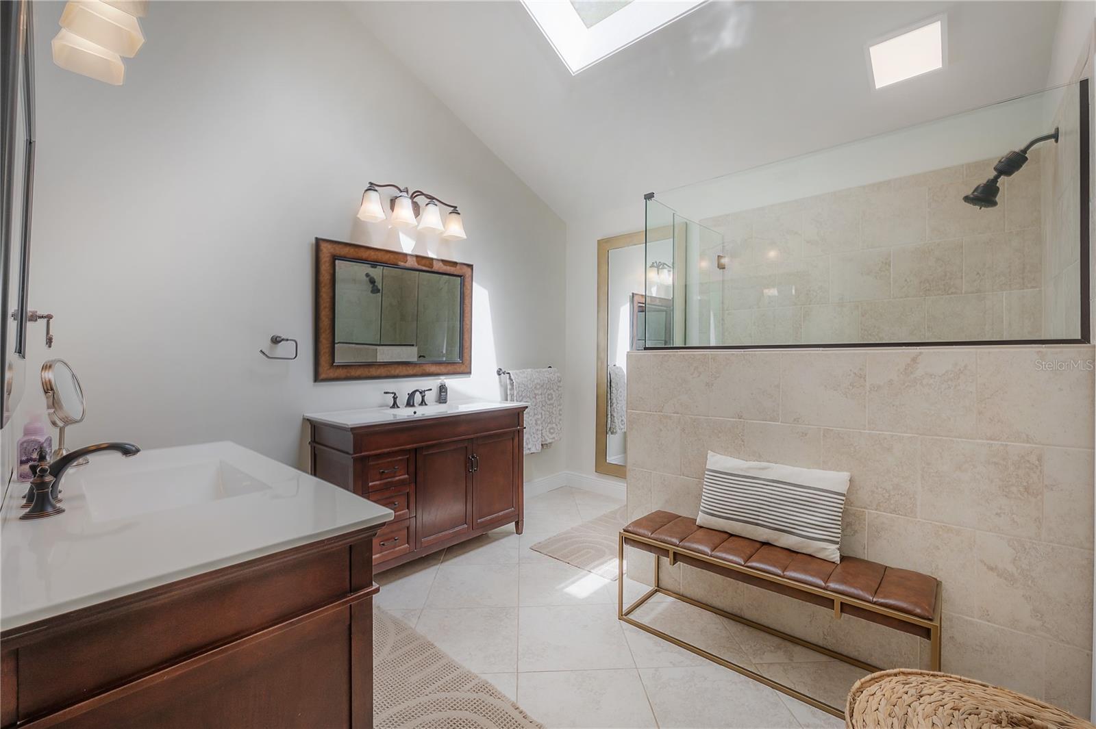 CARROLLWOOD VILLAGE PH 2 VI - Residential