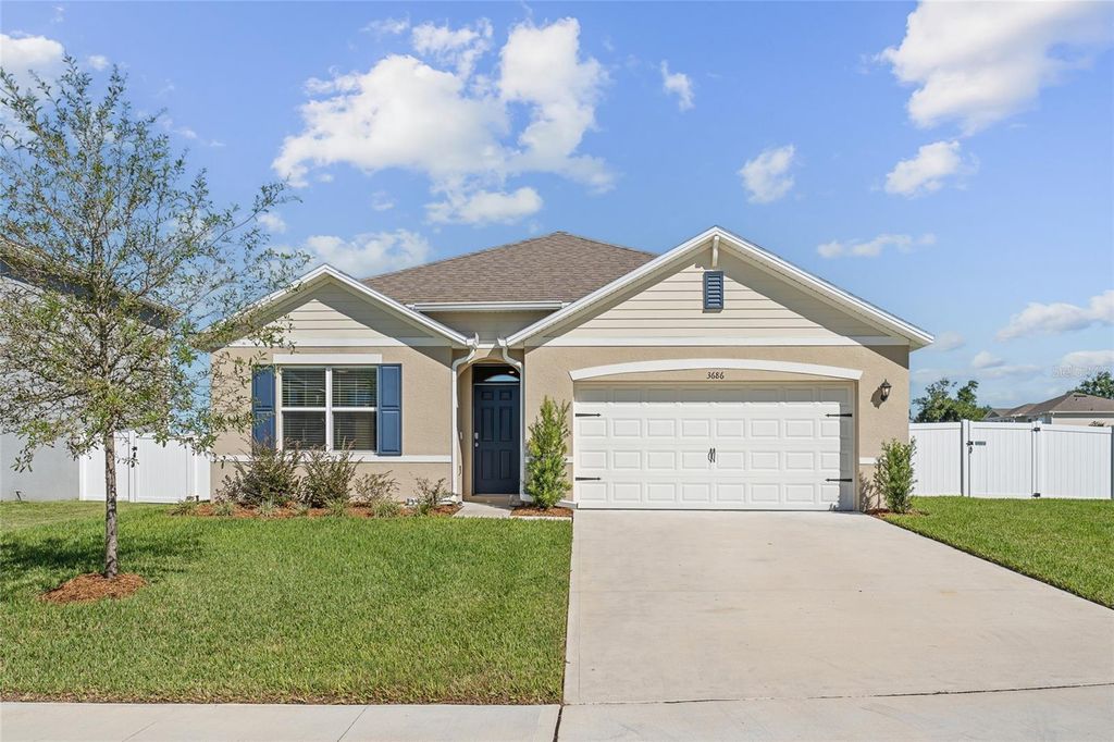 Photo of 3686 Rory Oak Circle, Apopka, FL 32703 (MLS # O6352166)
