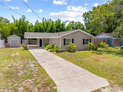 Photo of 1839 Burton Drive, Saint Cloud, FL 34771 (MLS # S5151792)