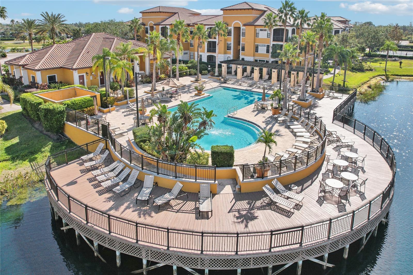 SERENATA SARASOTA - Residential