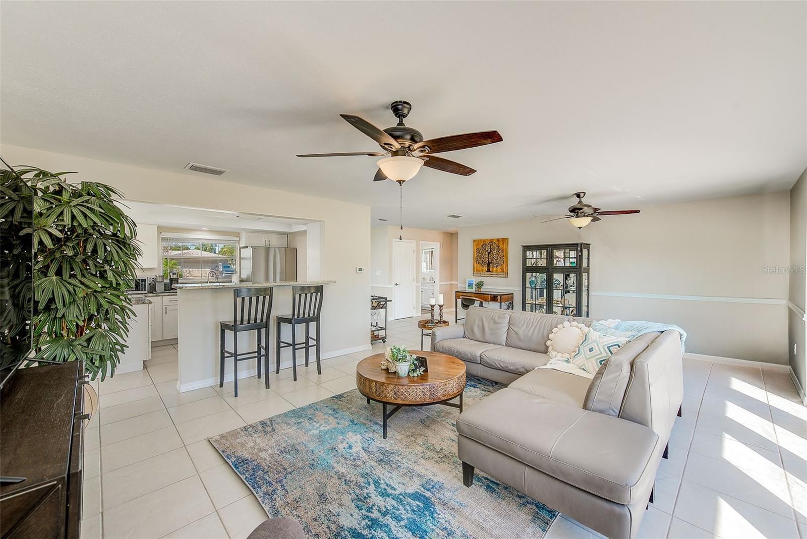 SEMINOLE LAKE GOLF & COUNTRY CLUB ESTATES - Residential Lease