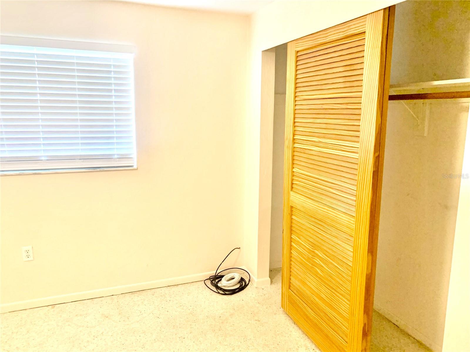 RIDGEWOOD ESTATES ADD 07 RESUB 01 - Residential Lease