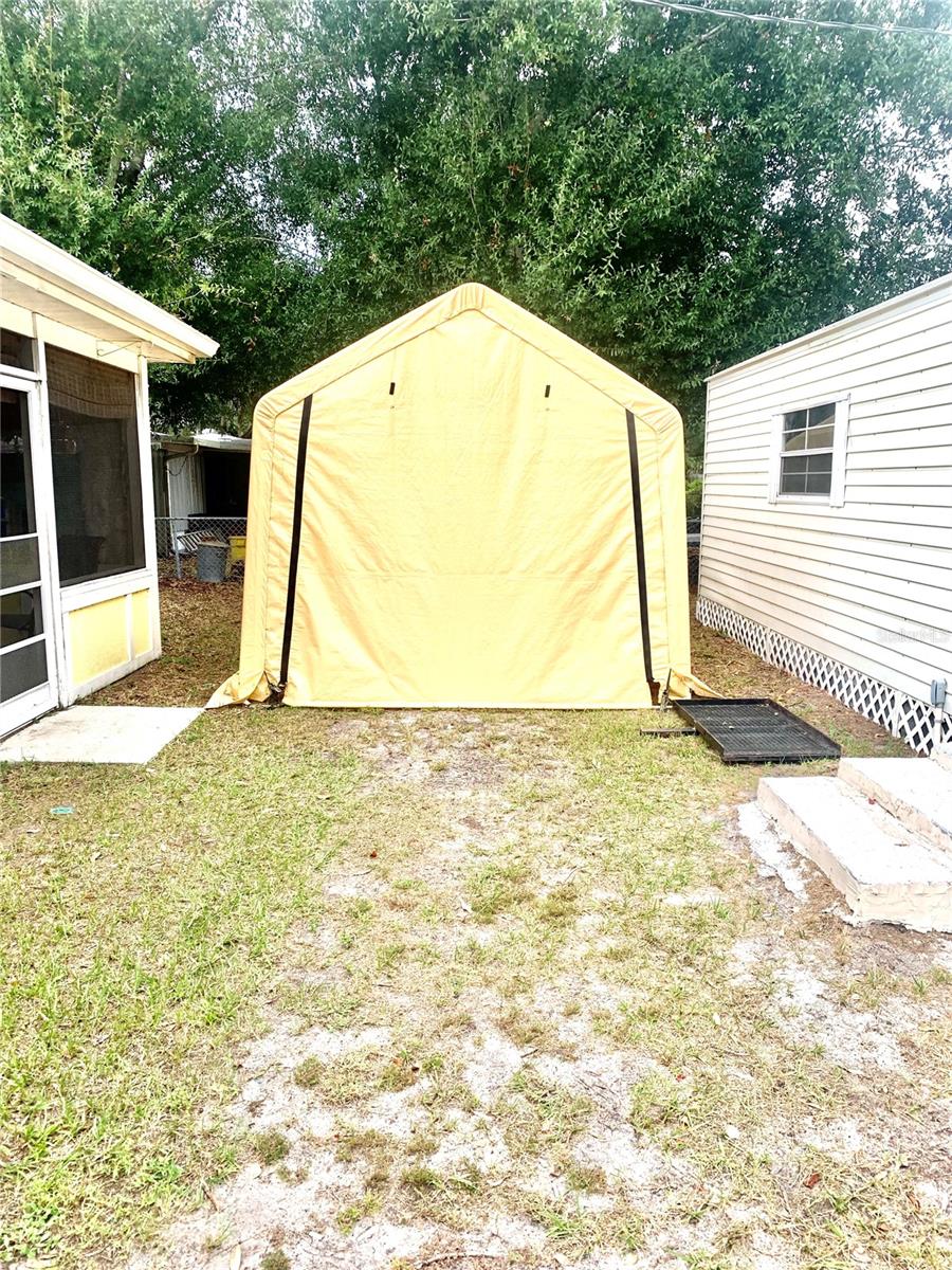 RIDGEWOOD ESTATES ADD 07 RESUB 01 - Residential Lease