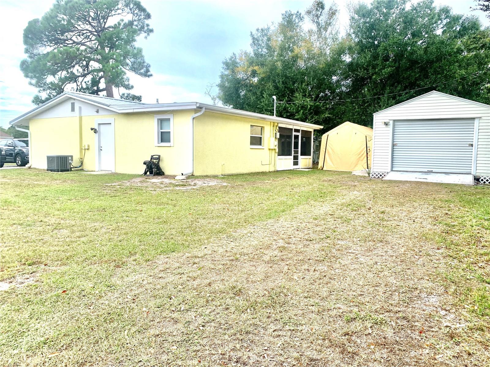 RIDGEWOOD ESTATES ADD 07 RESUB 01 - Residential Lease