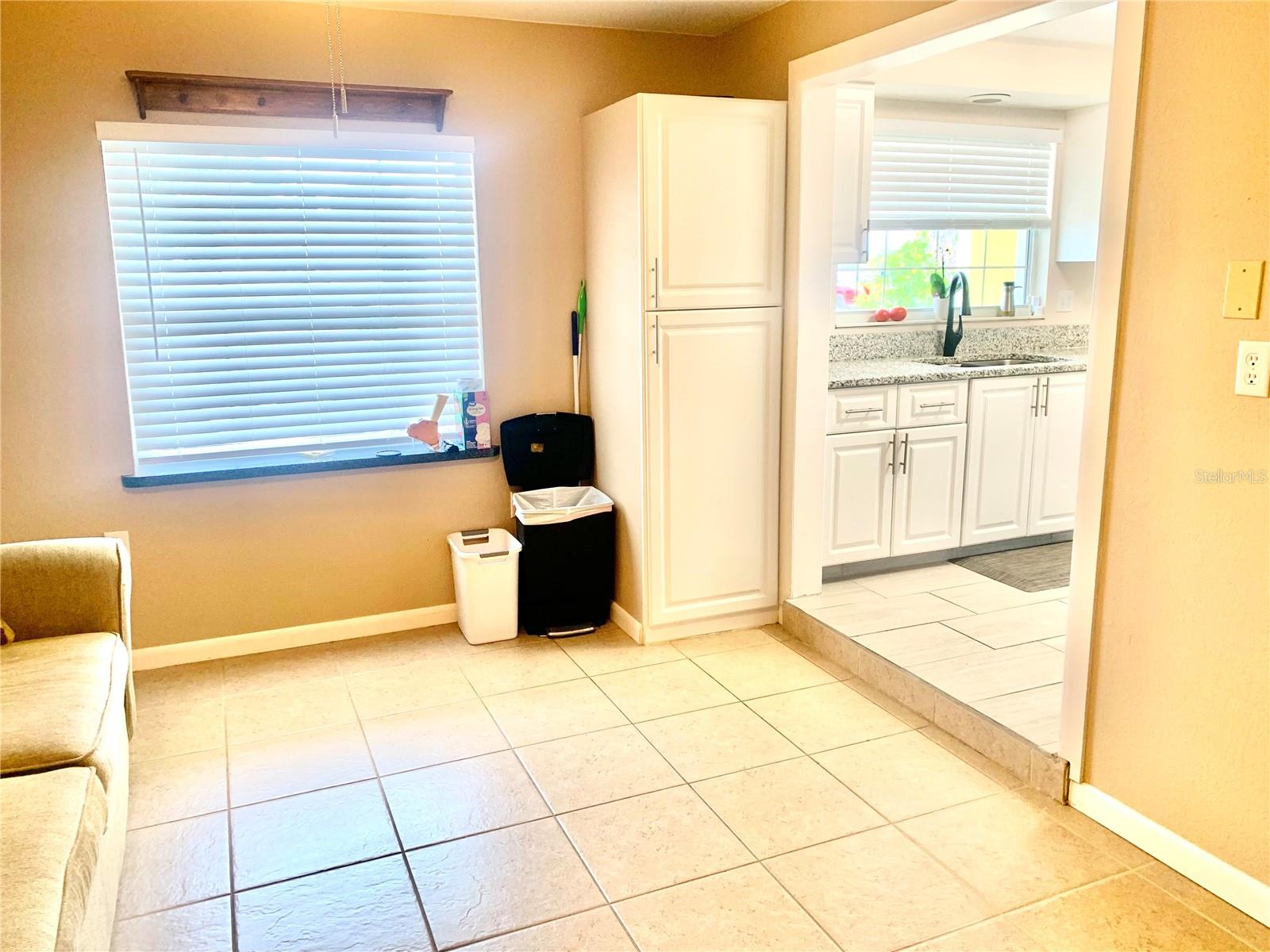 RIDGEWOOD ESTATES ADD 07 RESUB 01 - Residential Lease
