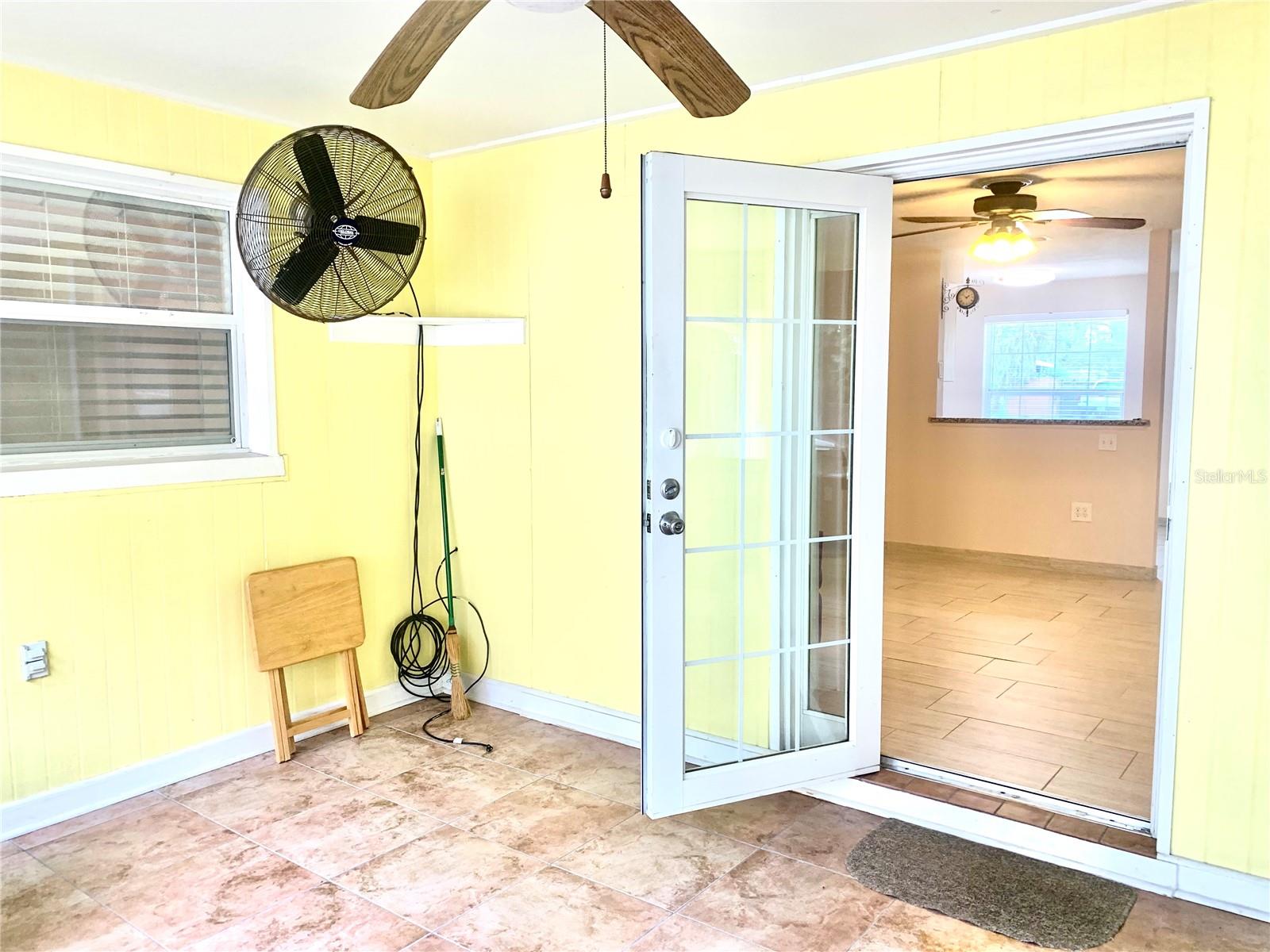 RIDGEWOOD ESTATES ADD 07 RESUB 01 - Residential Lease