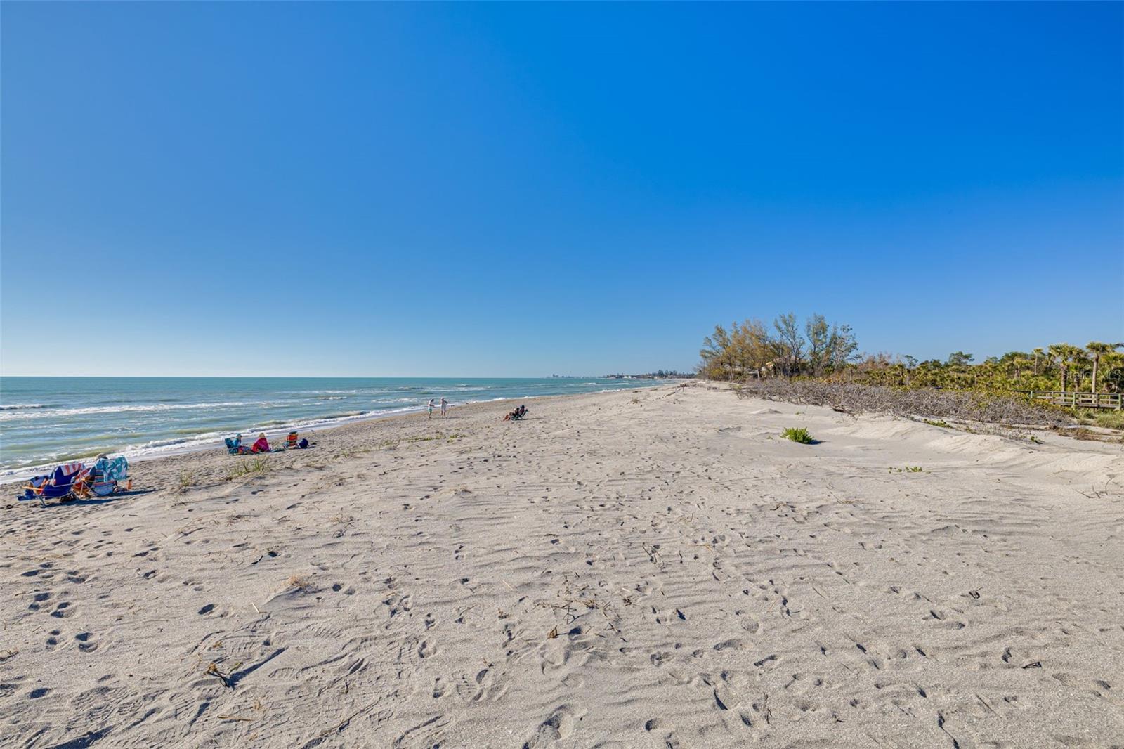 BAY TREE CLUB - Residential