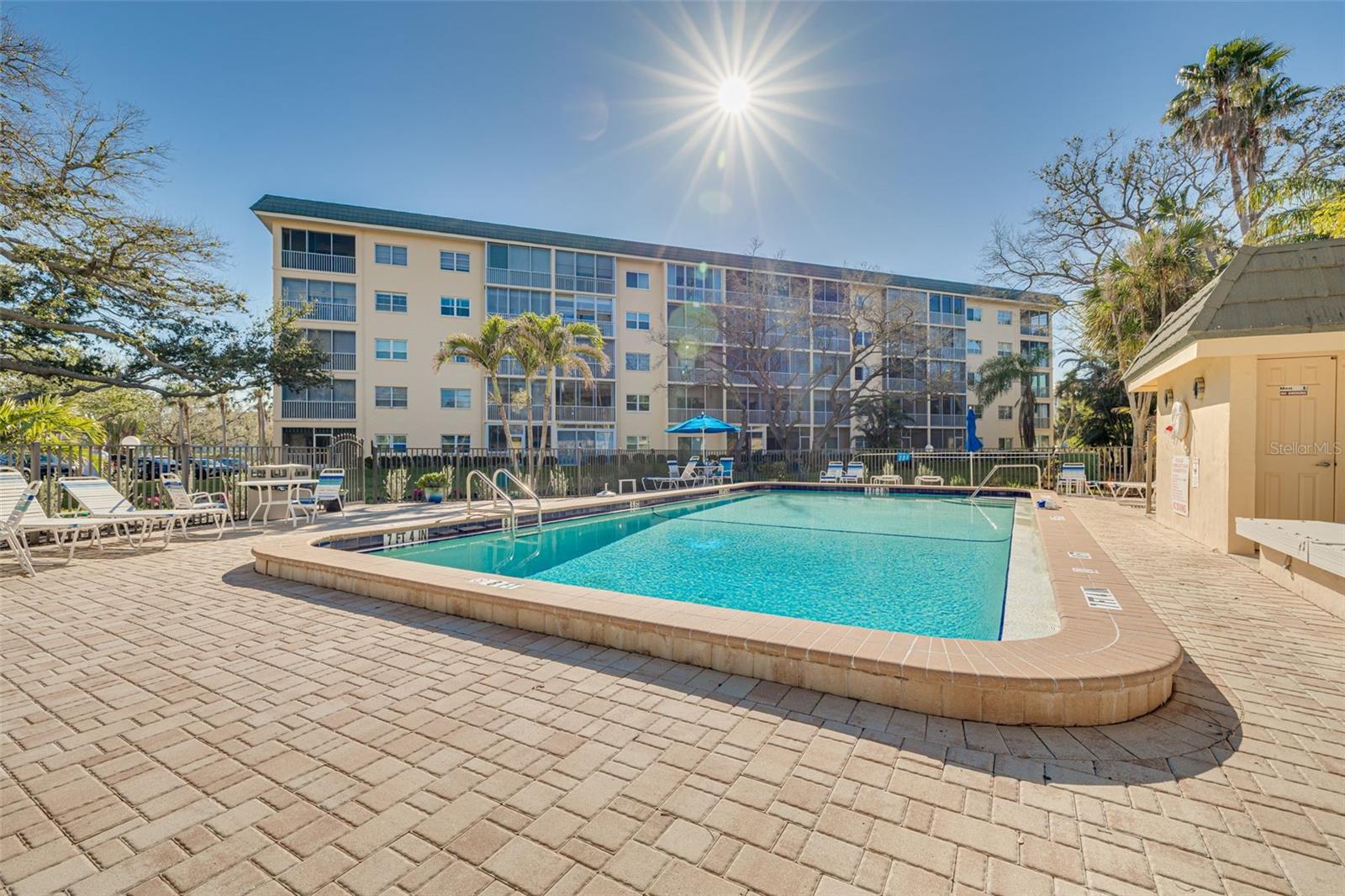 BAY TREE CLUB - Residential