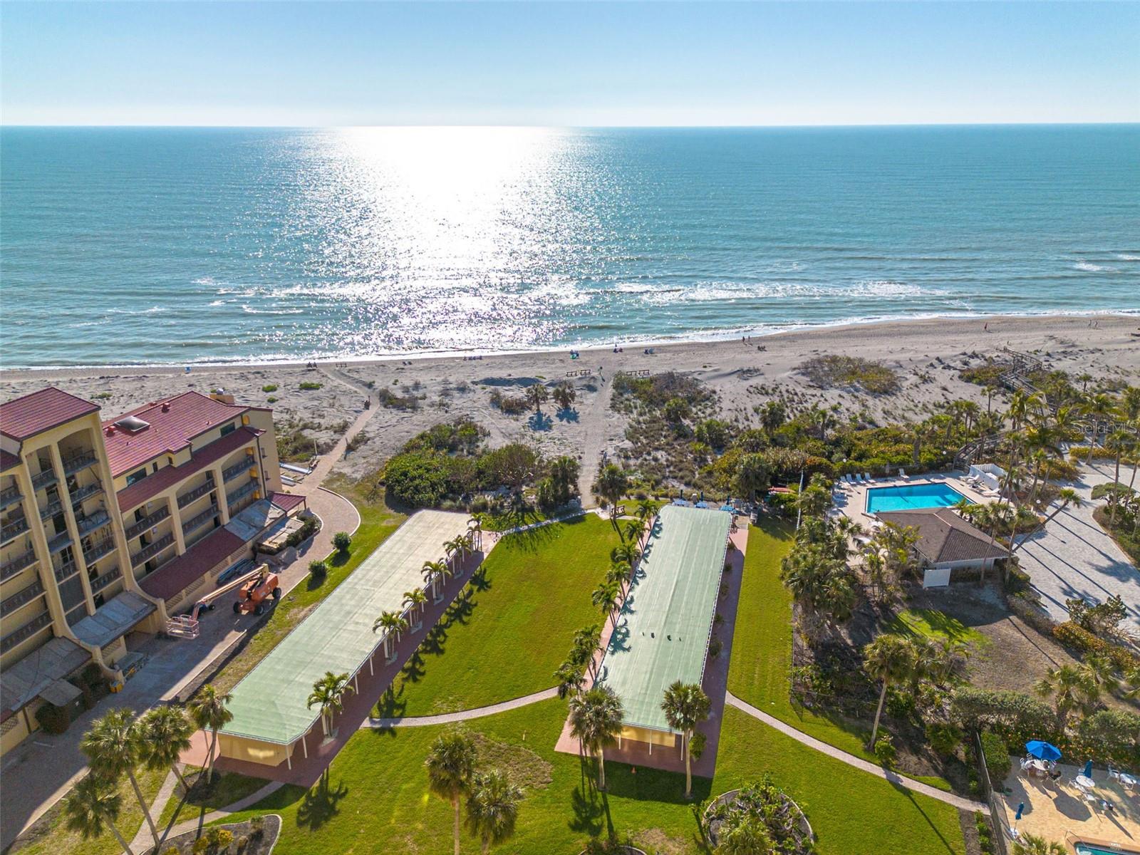 BAY TREE CLUB - Residential