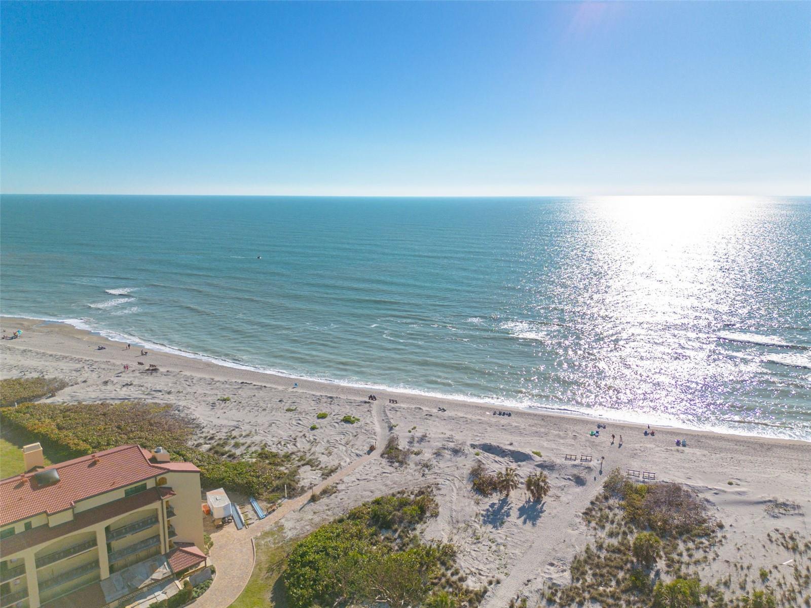 BAY TREE CLUB - Residential