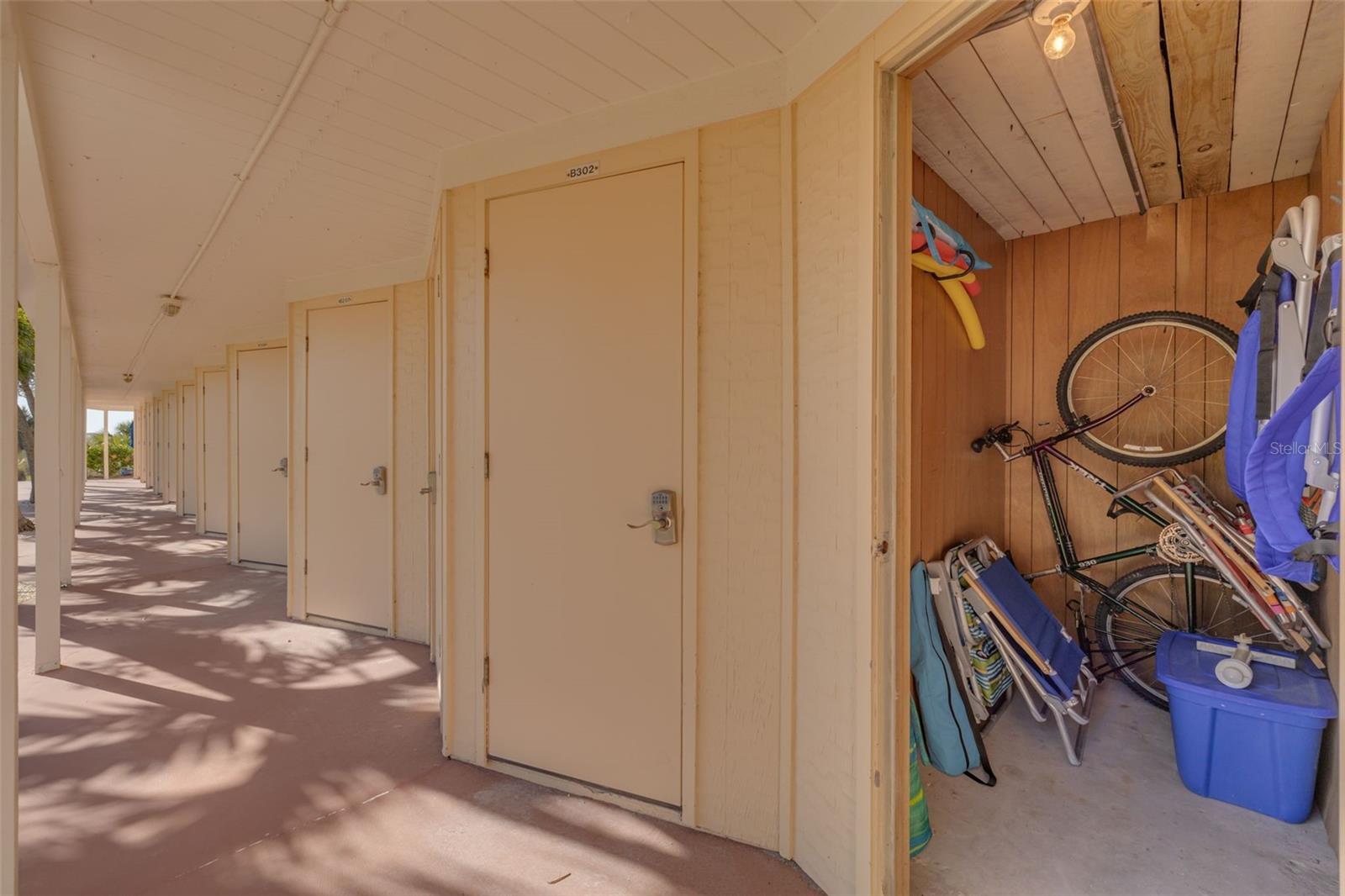 BAY TREE CLUB - Residential