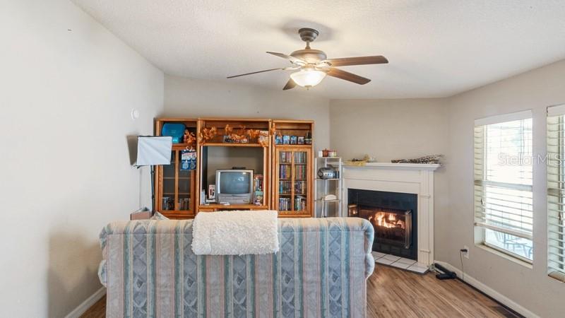 SHARPES FERRY RANCHES - Residential