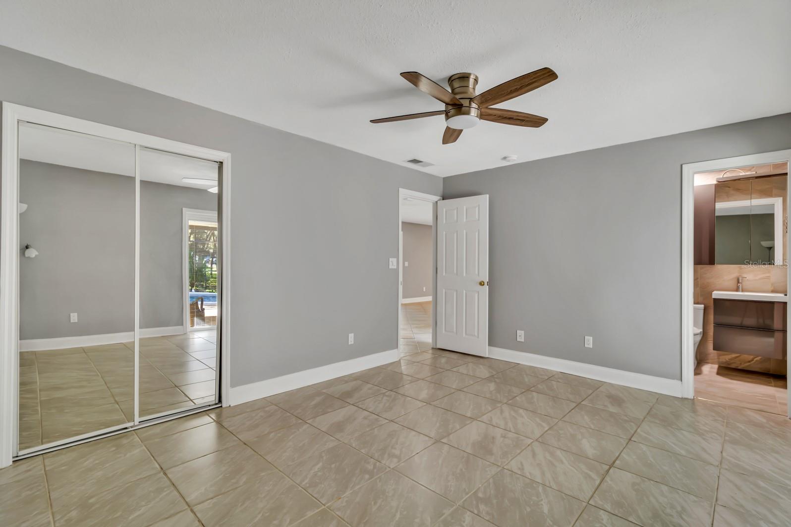 PONKAN PINES - Residential