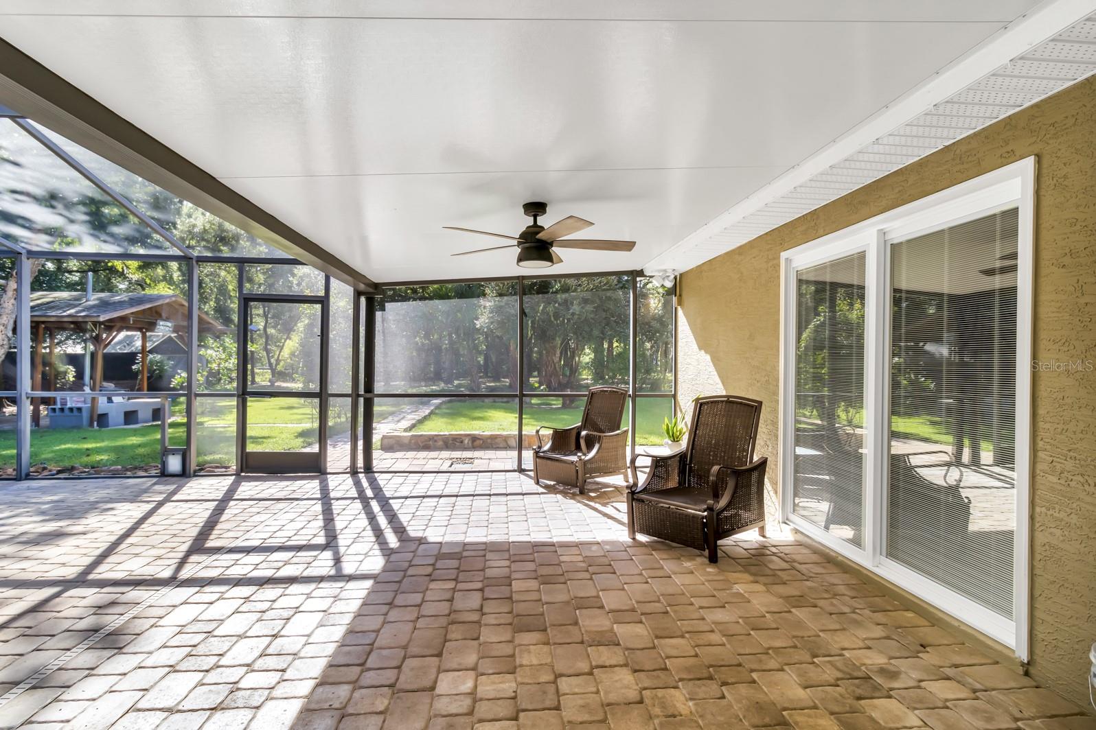 PONKAN PINES - Residential