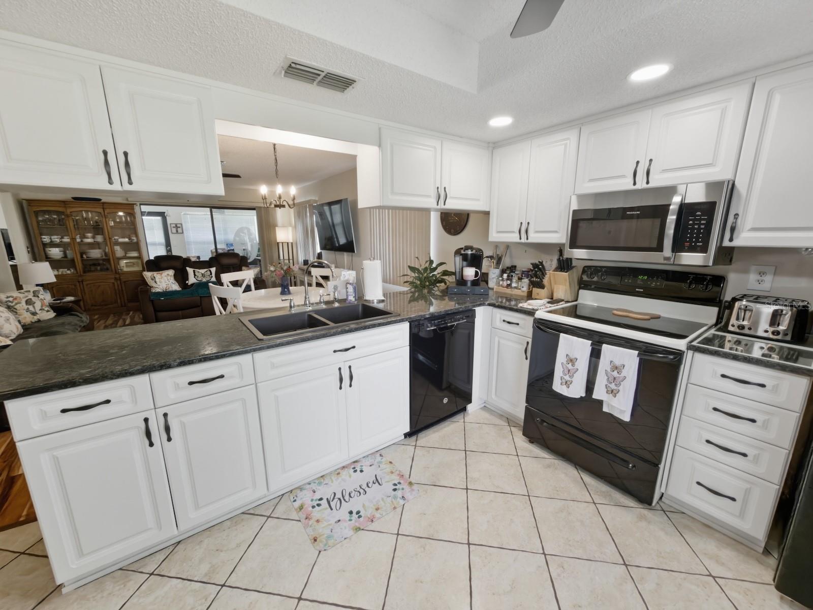 GLENWOOD VILLAGE CONDO - Residential