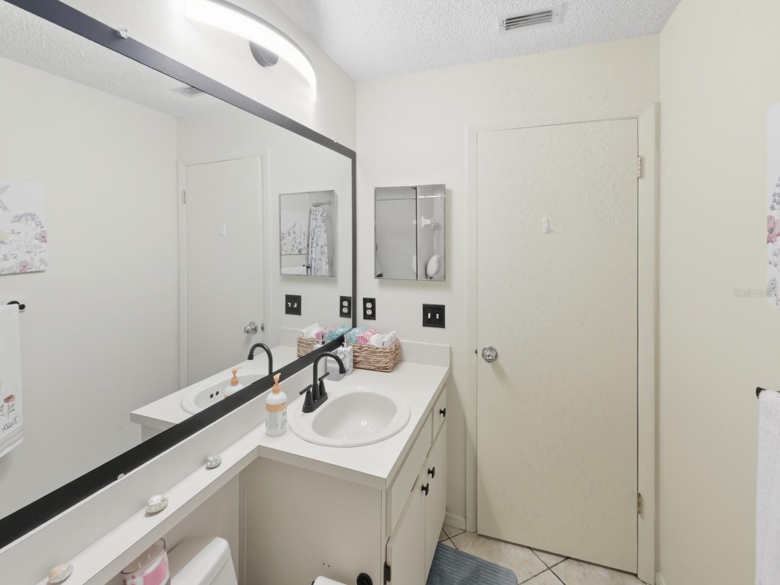 GLENWOOD VILLAGE CONDO - Residential