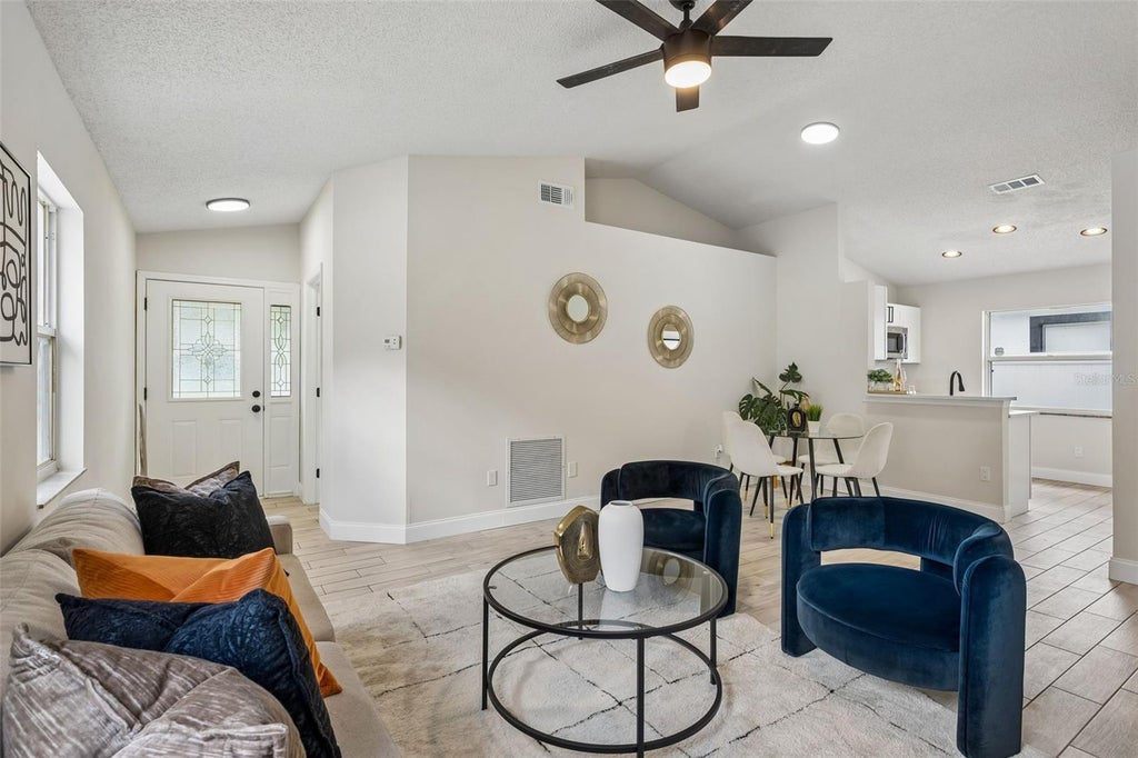 Photo of 1320 Oak Grove Court, Kissimmee, FL 34744 (MLS # O6441949)