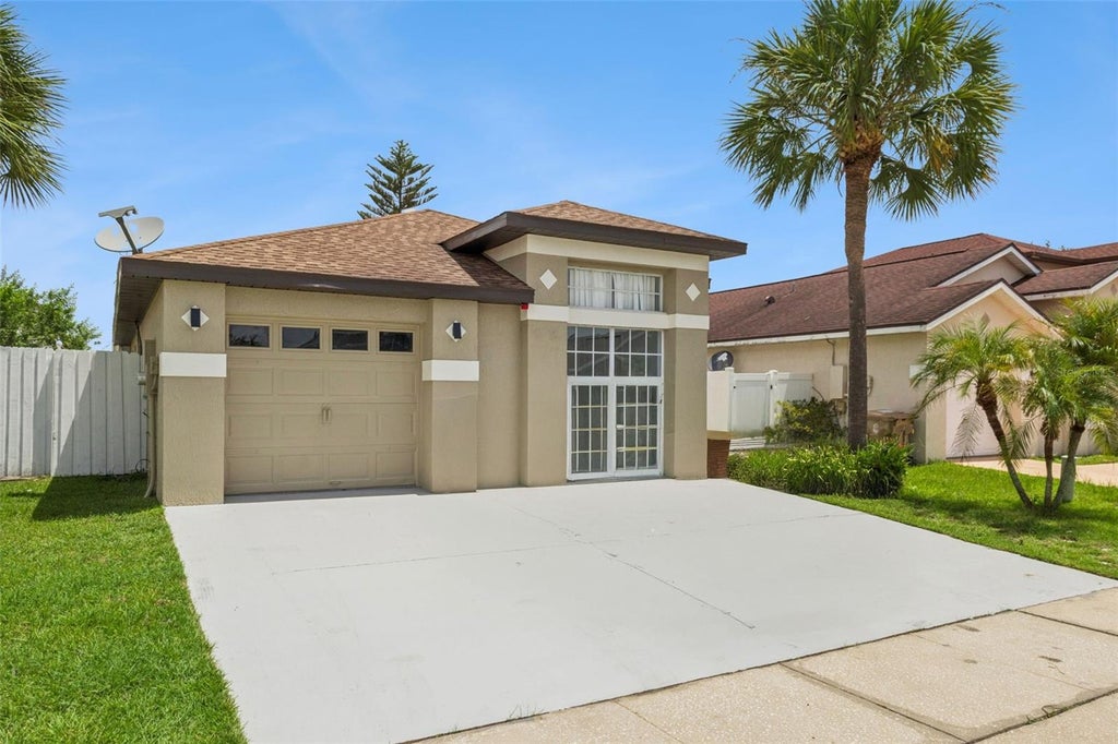 Photo of 2625 Walden Court, Kissimmee, FL 34743 (MLS # S5153639)