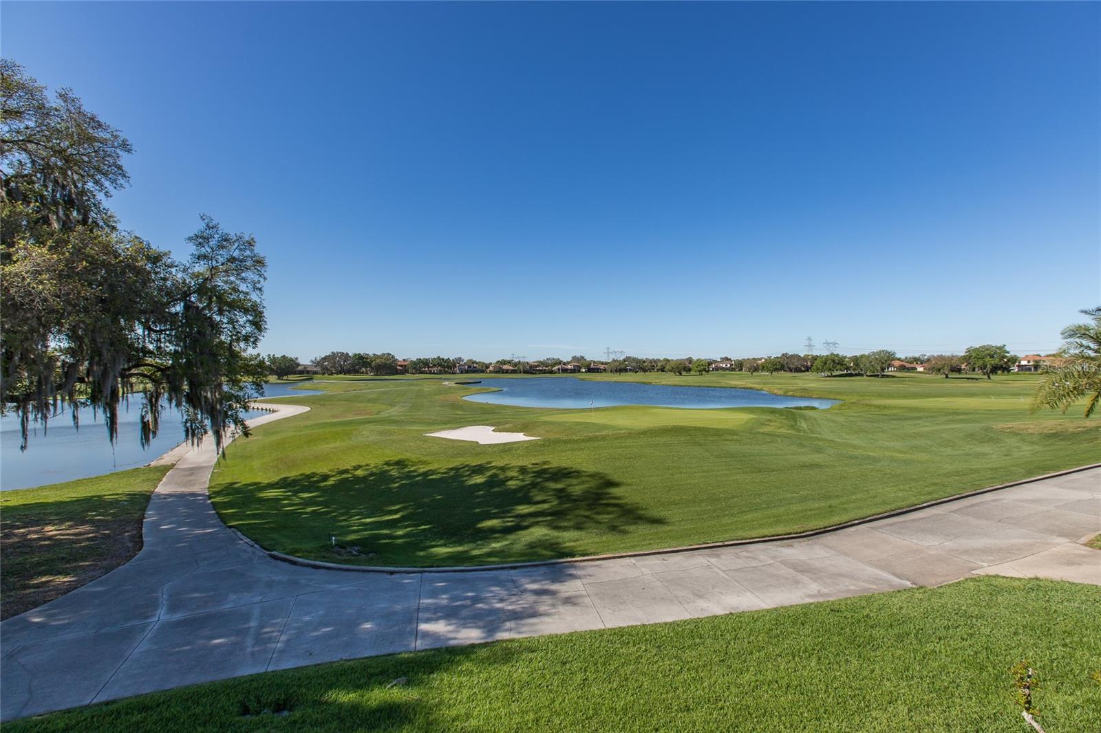 CHAMPIONS CLUB - Residential