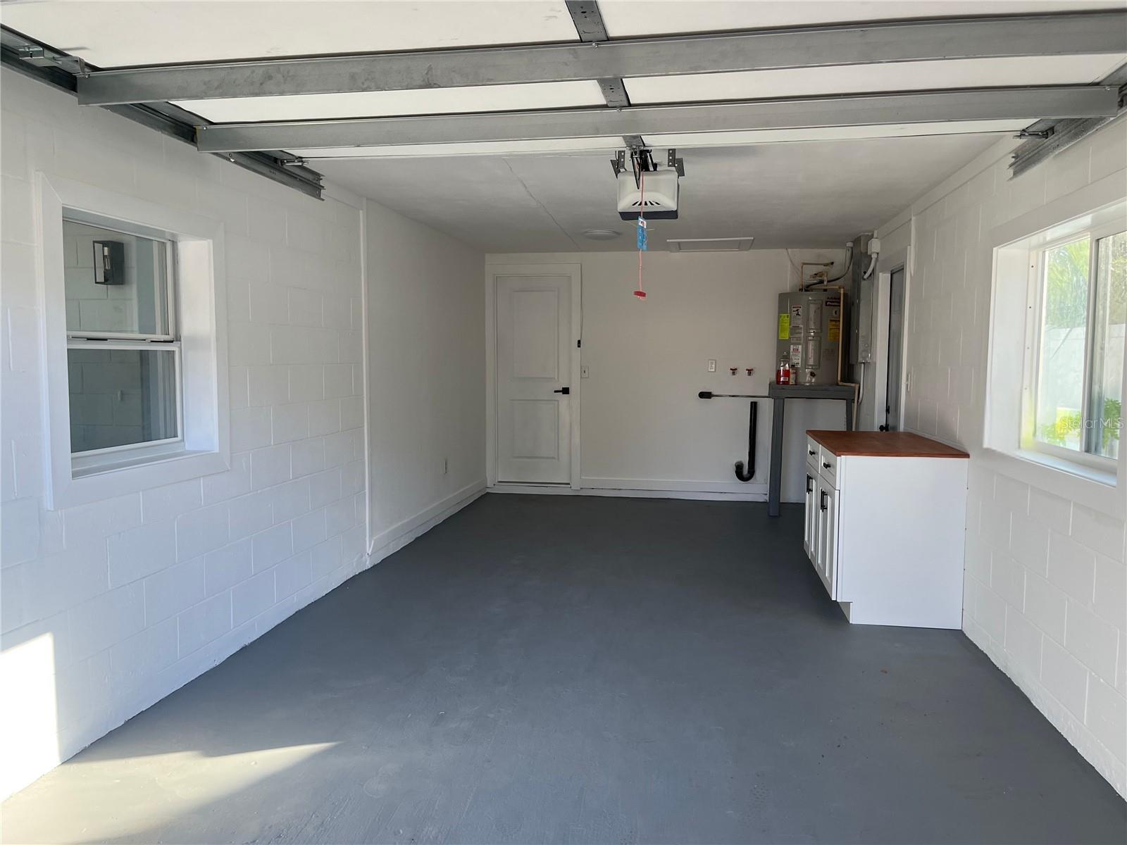 HALGREEN MANOR-UNIT 1 - Residential