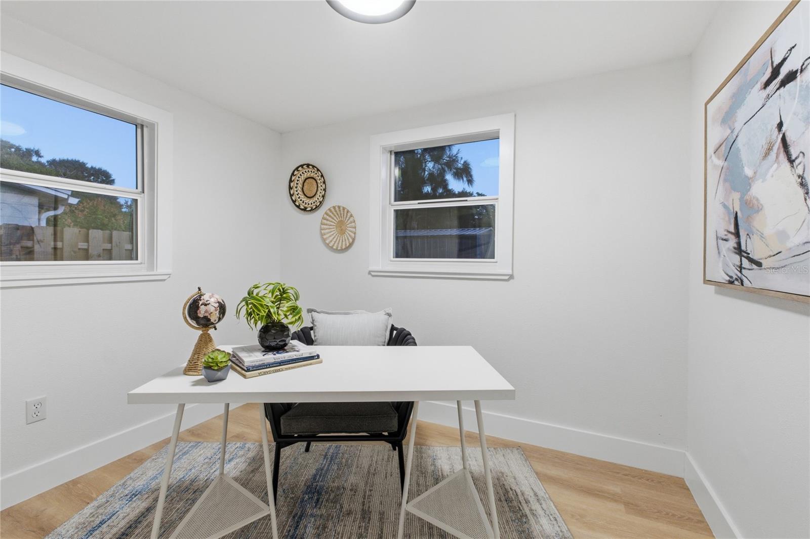 HALGREEN MANOR-UNIT 1 - Residential