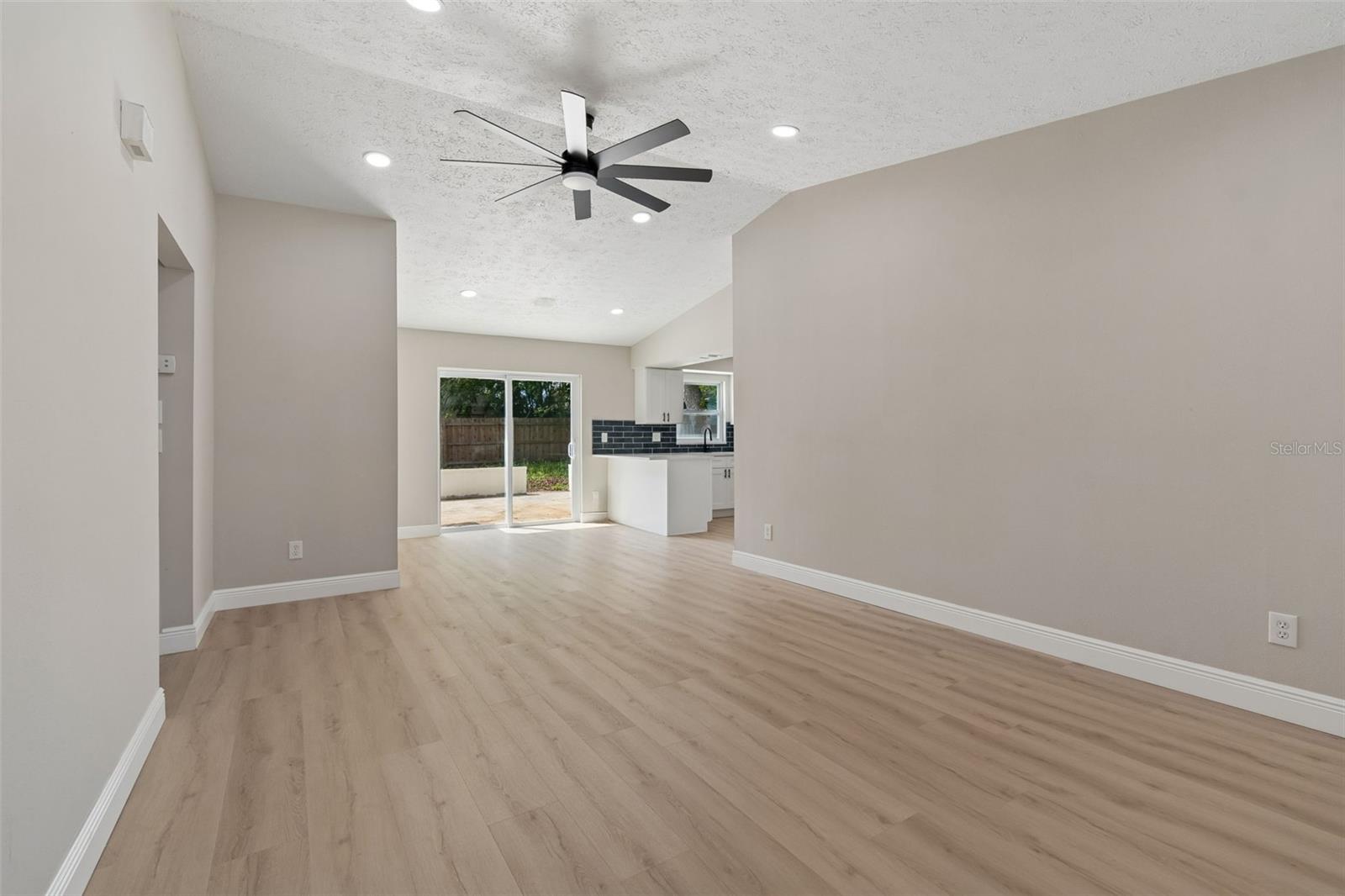 SUGARWOOD GROVE - Residential