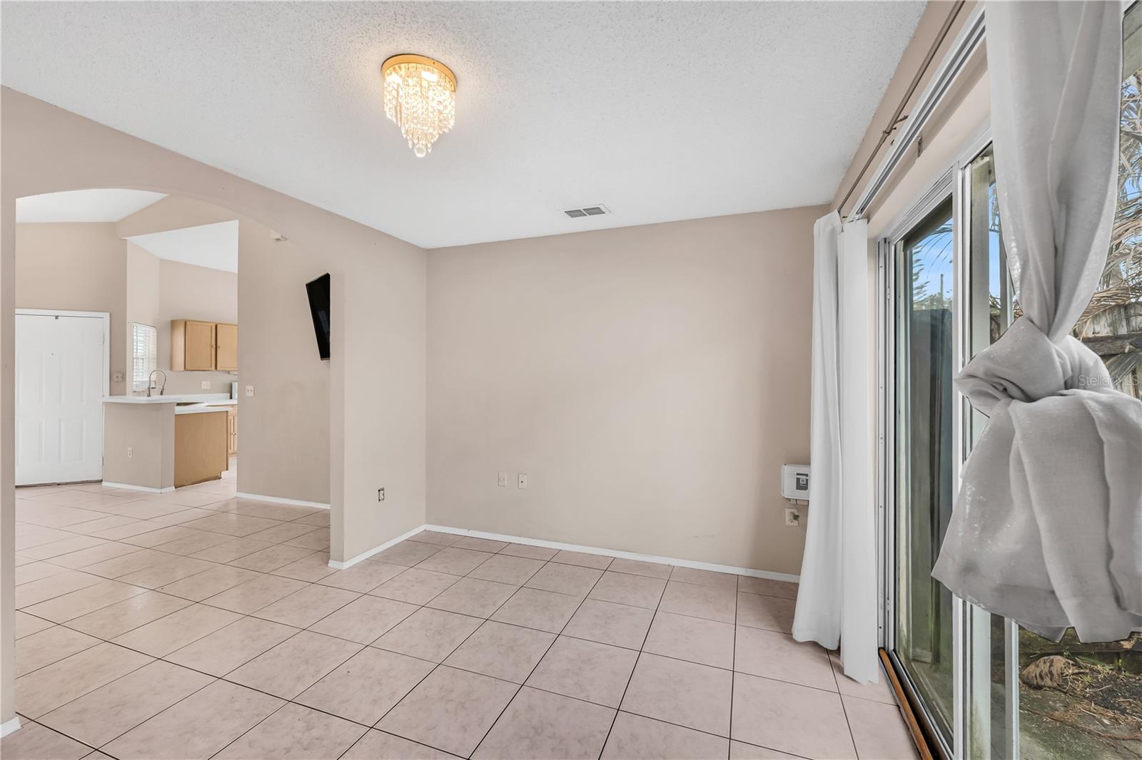 BRIAR BAY - Residential