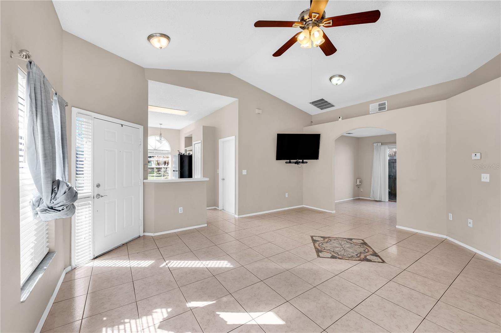 BRIAR BAY - Residential