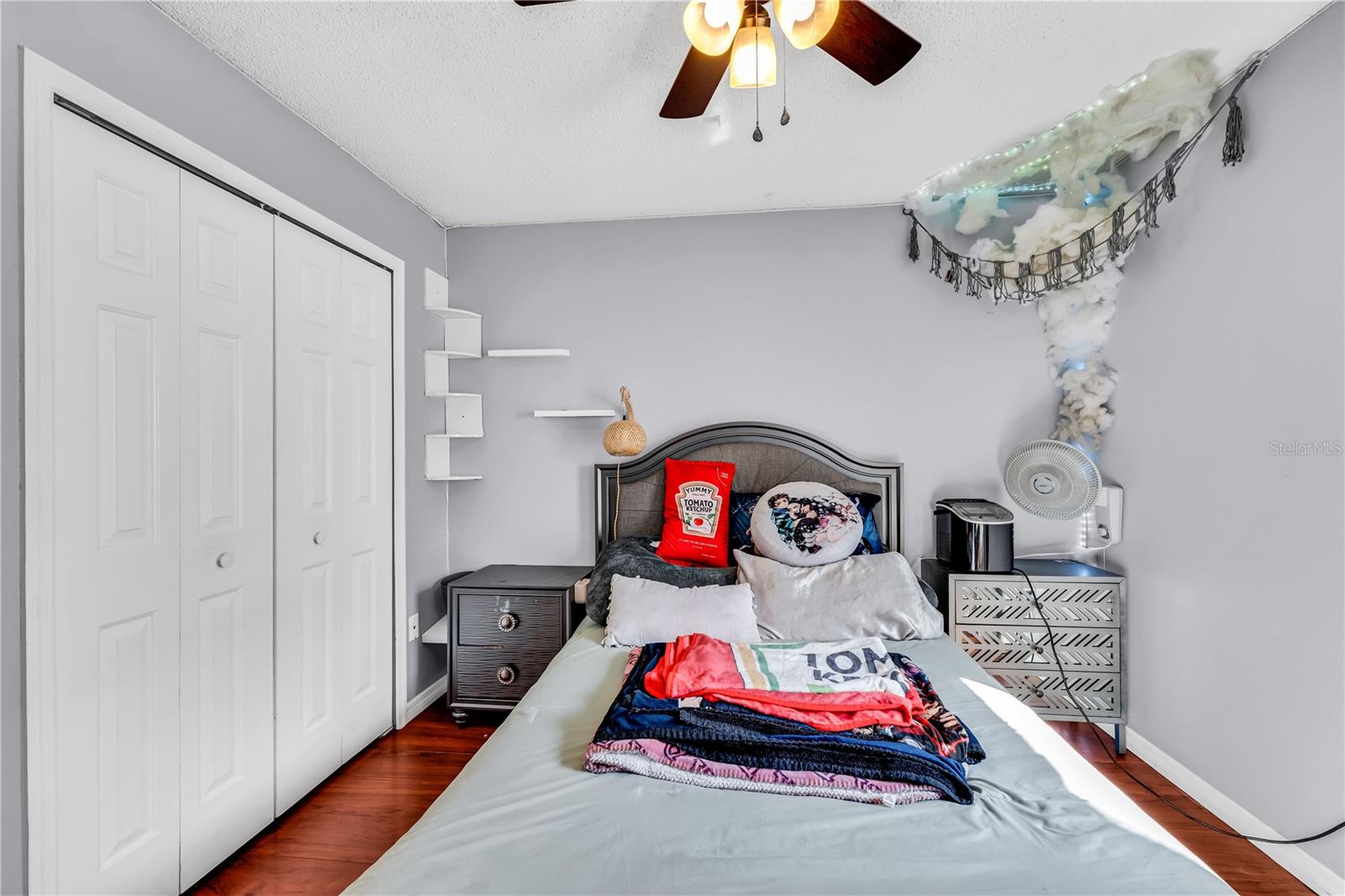 BRIAR BAY - Residential