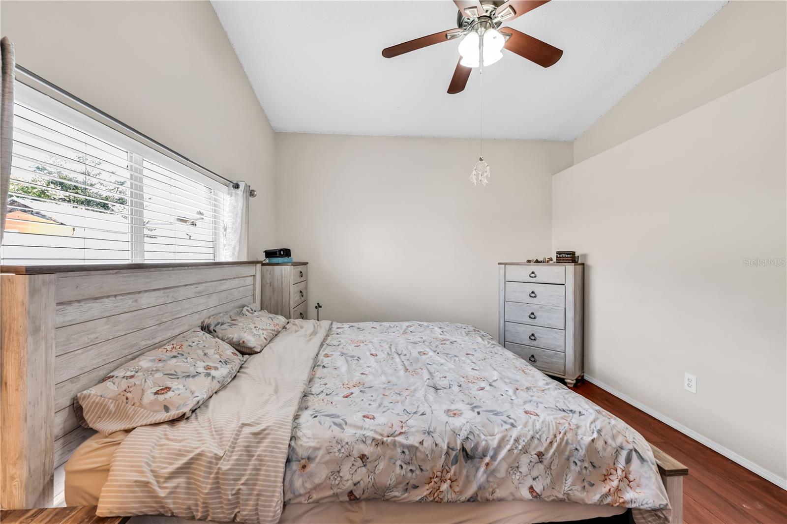 BRIAR BAY - Residential