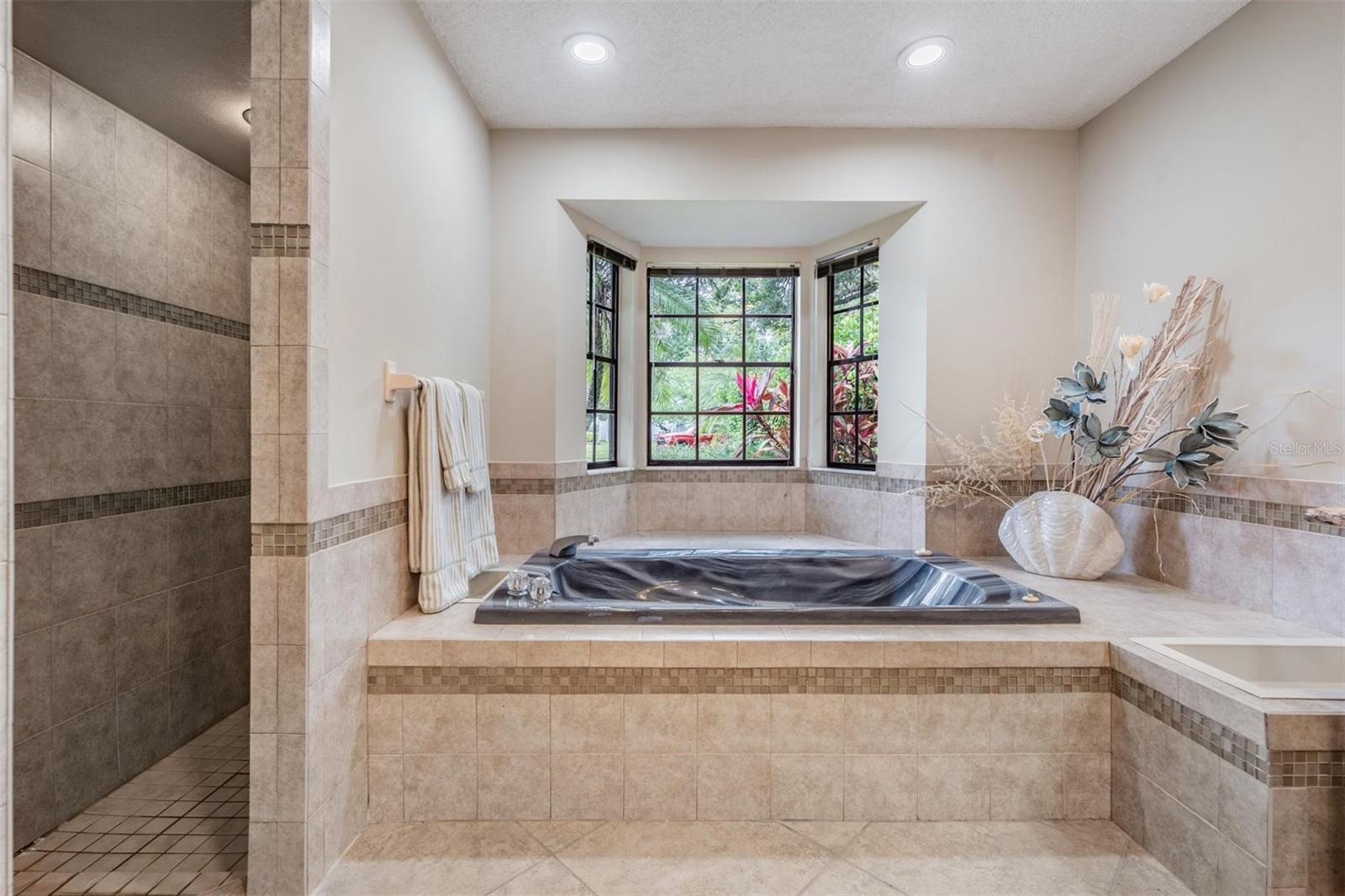 NORTH LAKES SEC G A REPL - Residential