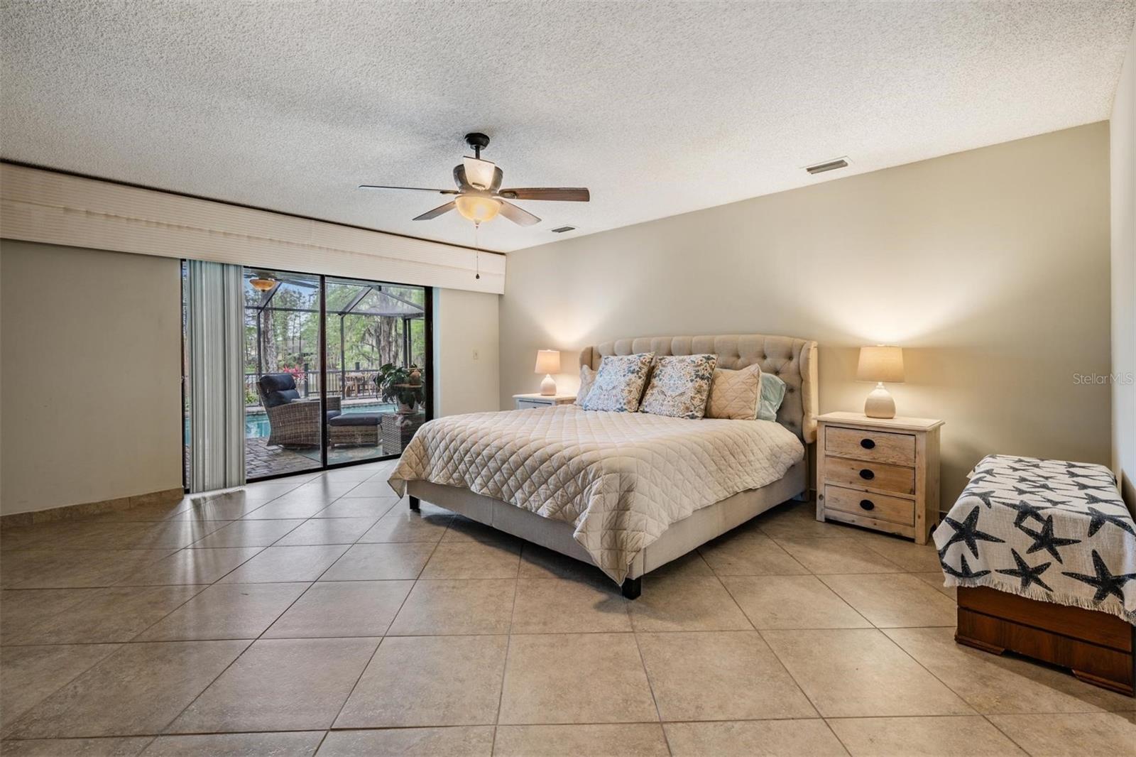 NORTH LAKES SEC G A REPL - Residential