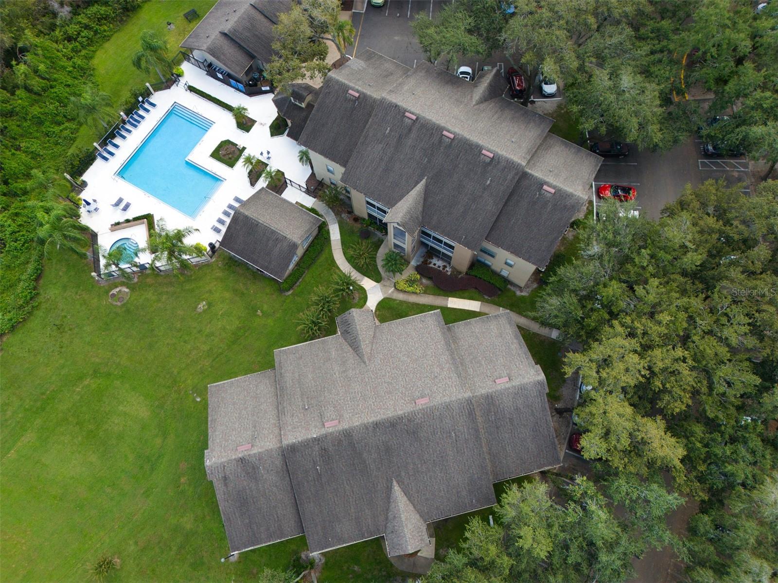 LANDING A CONDO - Residential