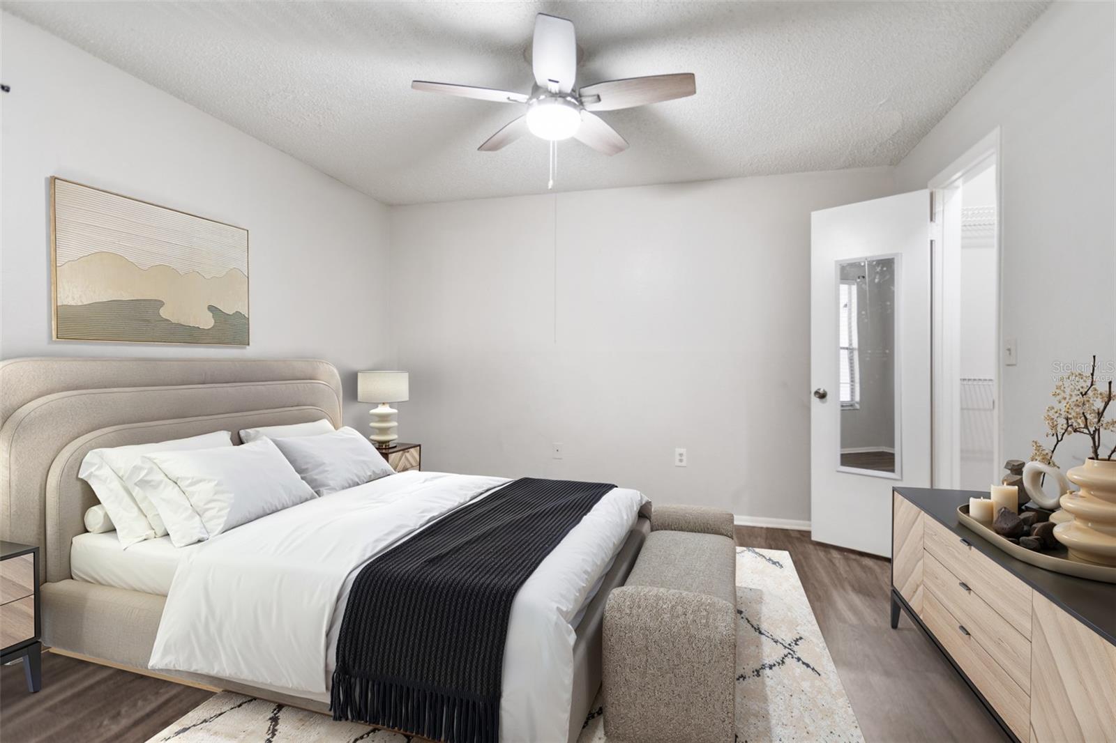 LANDING A CONDO - Residential