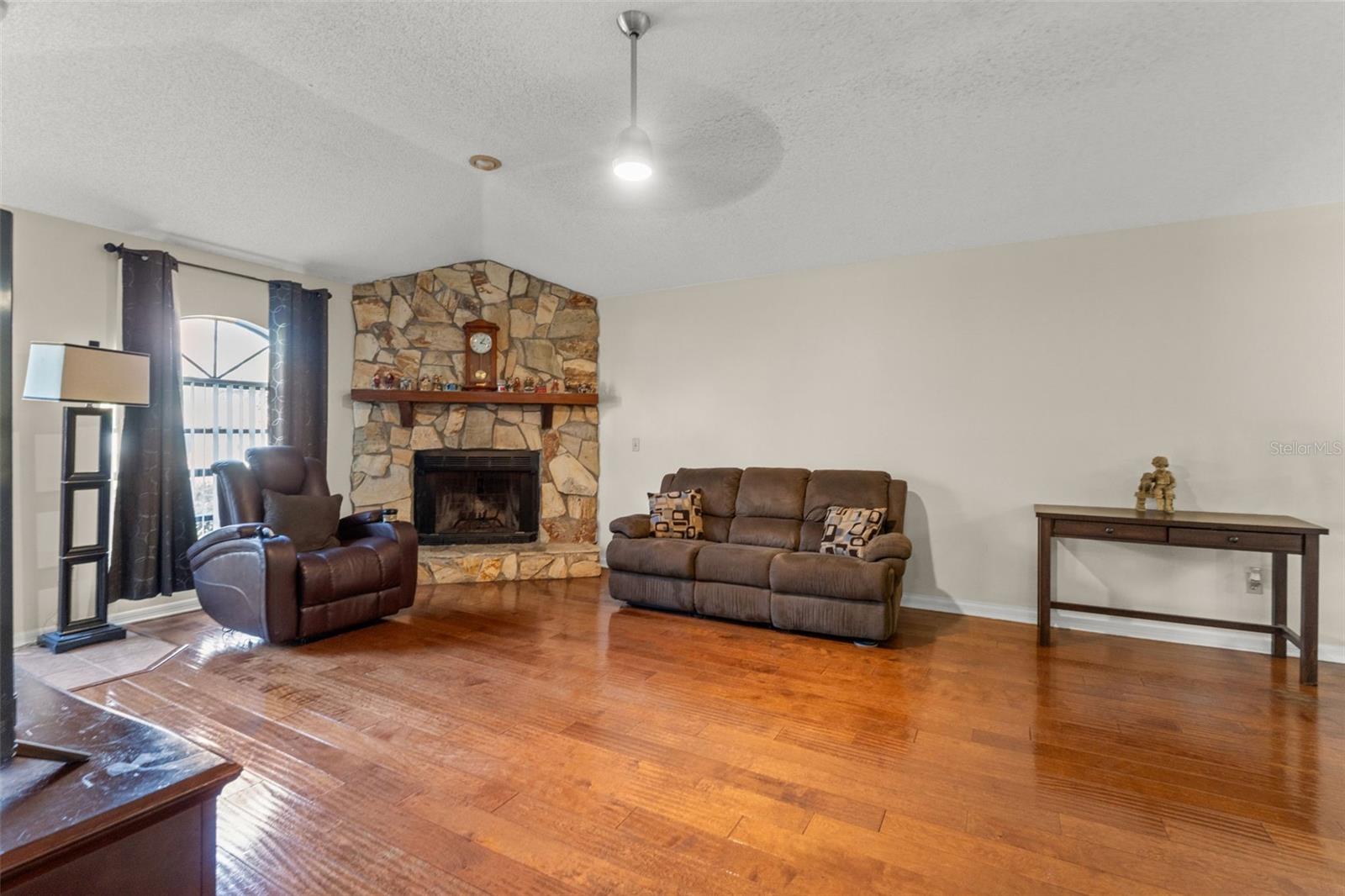 CLUB VILLAS CONDO - Residential