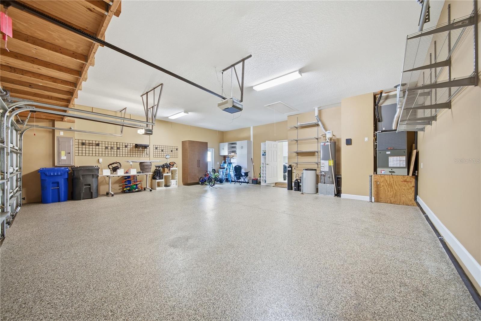 TAMPA PALMS AREA 8 PRCL 23 P - Residential