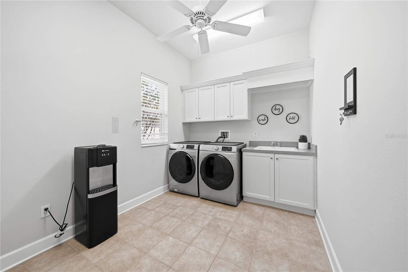 TAMPA PALMS AREA 8 PRCL 23 P - Residential