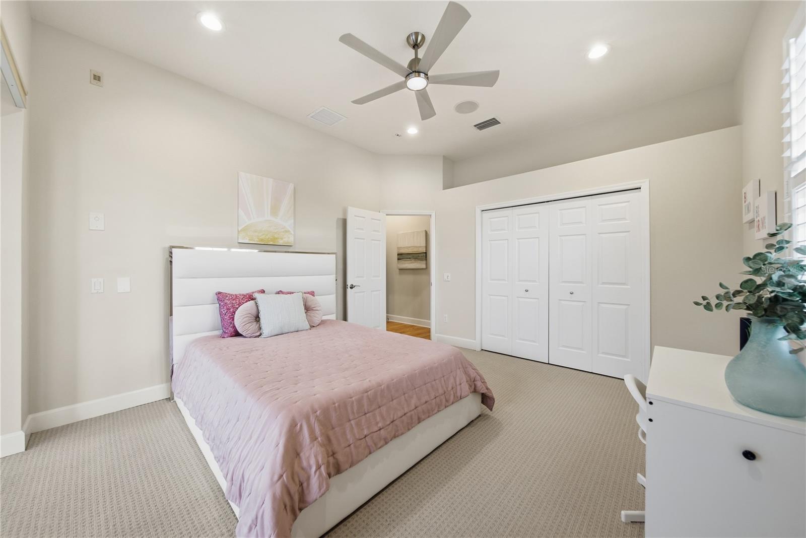 TAMPA PALMS AREA 8 PRCL 23 P - Residential