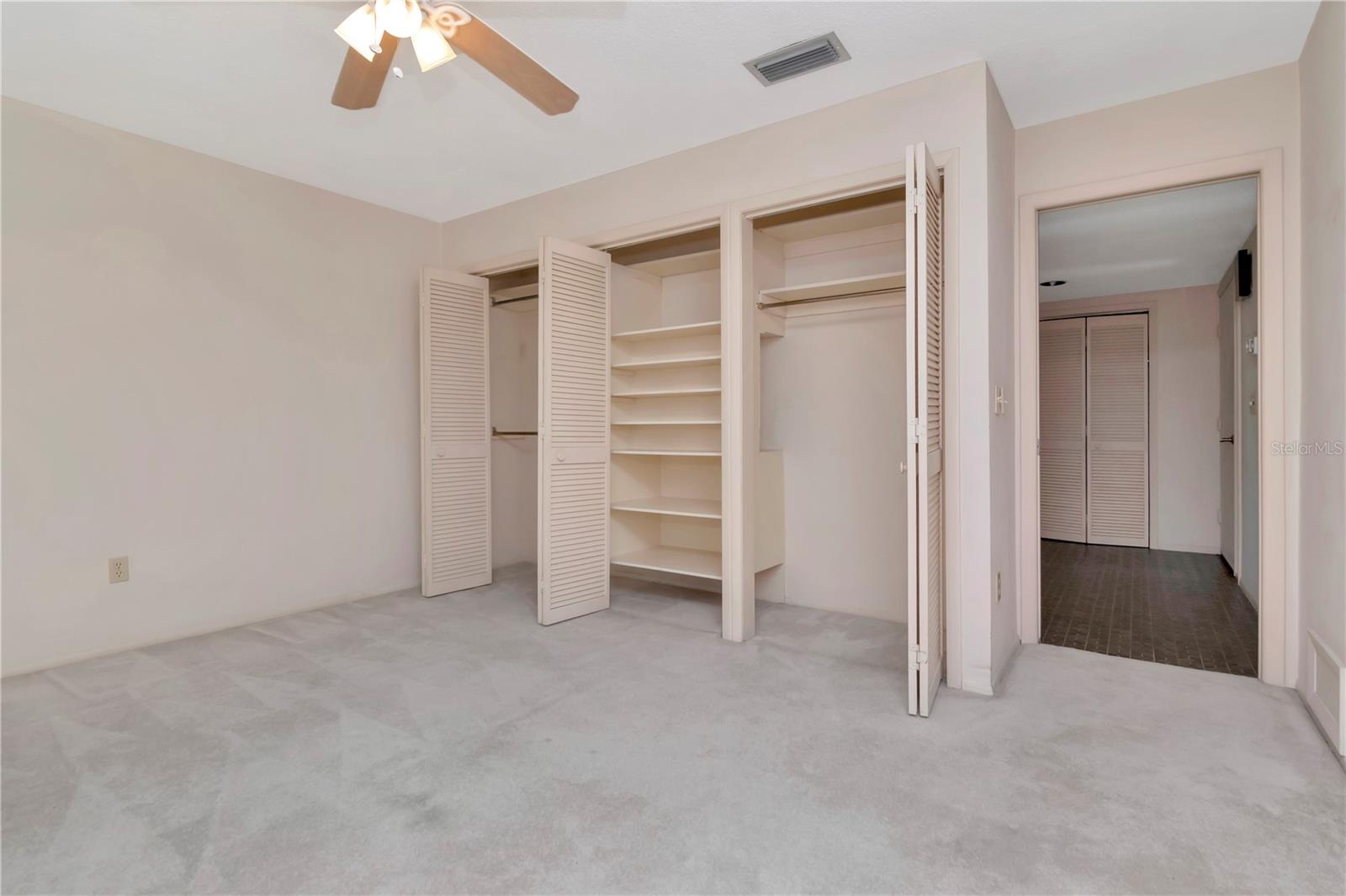 VILLAGE GREEN OF BRADENTON SEC 6 - Residential